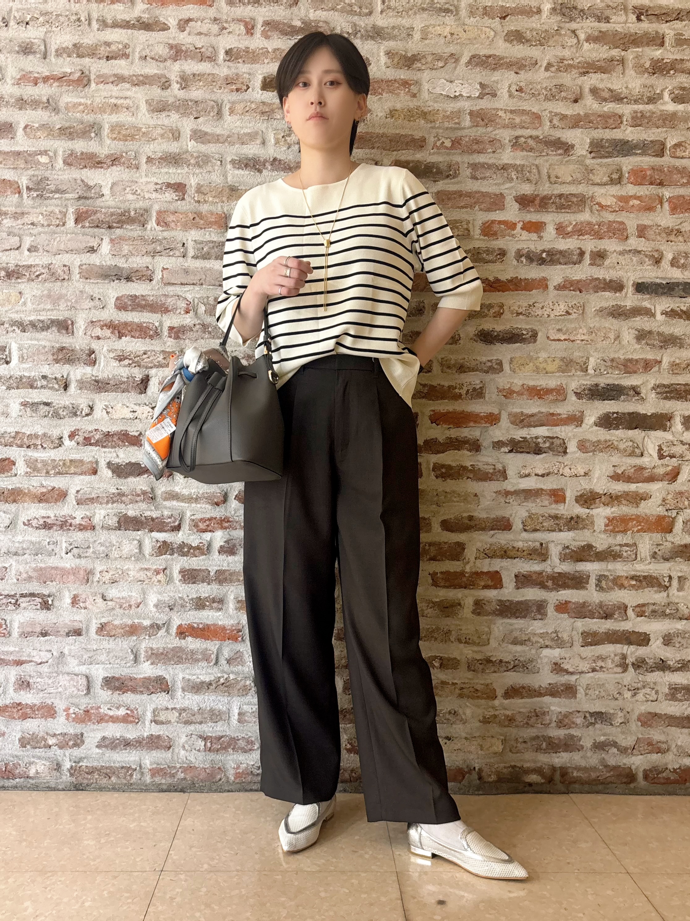 しばさんの「THE SHOP TK｜【S-XL/ひんやりタッチ】美しさ際立つ 6分袖ニット 洗濯機OK/UVケア/毛玉になりにくい」を使ったコーディネート