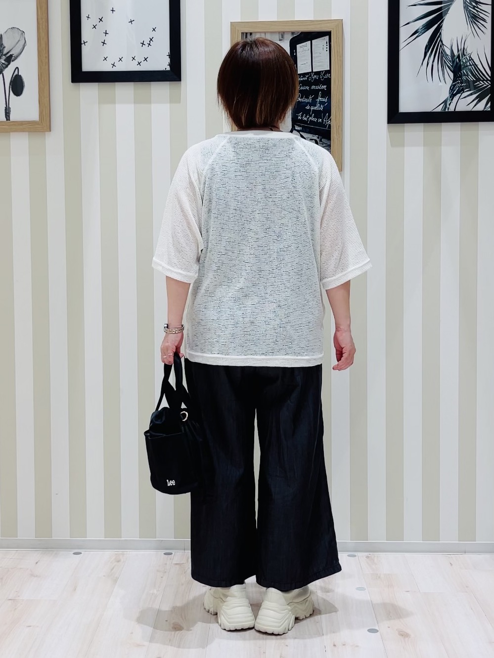 ma_miさんの「SHOO･LA･RUE｜【S-LL】シアーワッフル ラグラン5分袖ゆるTシャツ」を使ったコーディネート