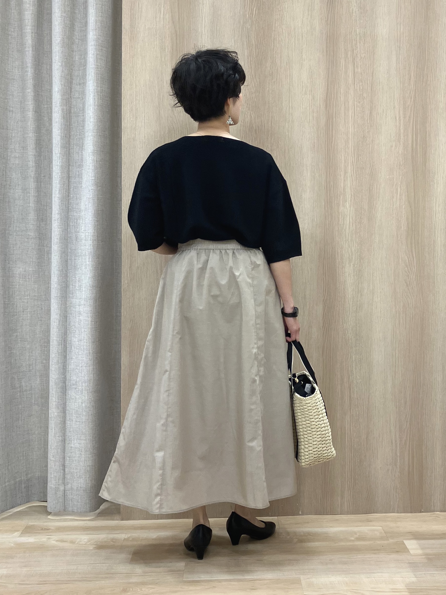 Keiさんの「grove｜【貴島明日香さん着用／洗濯機OK】レイヤードにもおすすめ、軽やかクロップドニット」を使ったコーディネート