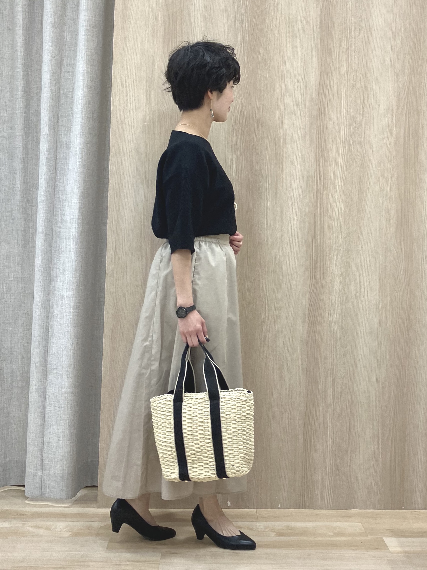 Keiさんの「grove｜【貴島明日香さん着用／洗濯機OK】レイヤードにもおすすめ、軽やかクロップドニット」を使ったコーディネート