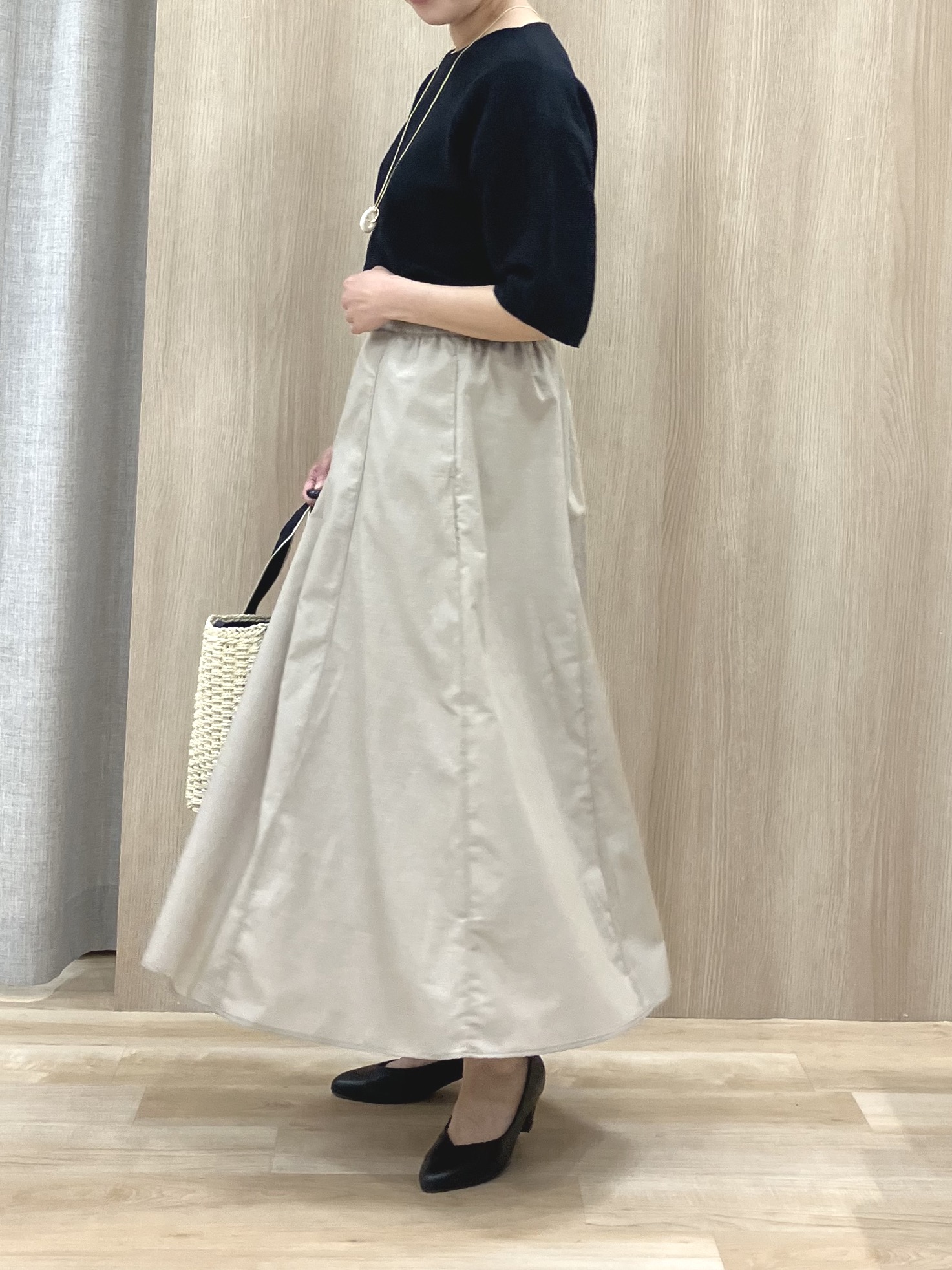 Keiさんの「grove｜【貴島明日香さん着用／洗濯機OK】レイヤードにもおすすめ、軽やかクロップドニット」を使ったコーディネート