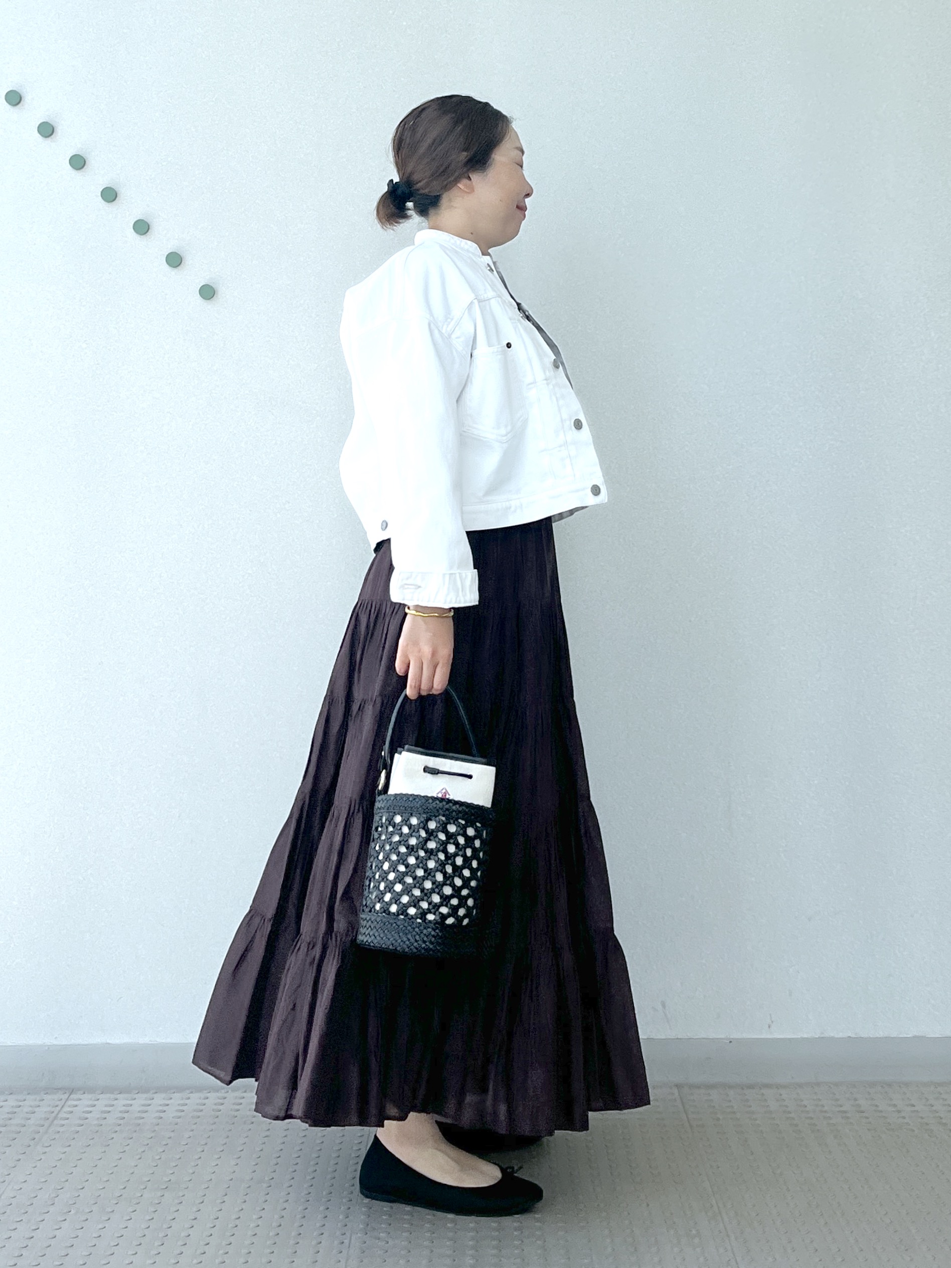 Soeさんの「DRESSTERIOR｜【ウォッシャブル】バンドカラー ホワイトＧジャン」を使ったコーディネート