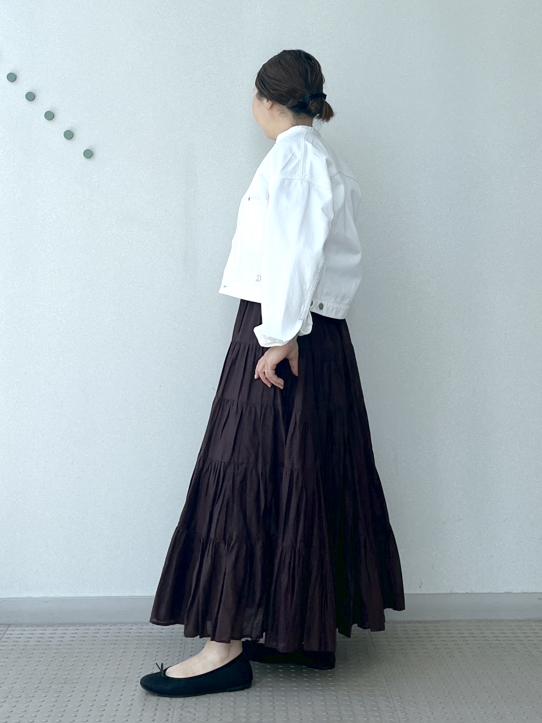 Soeさんの「DRESSTERIOR｜【ウォッシャブル】バンドカラー ホワイトＧジャン」を使ったコーディネート