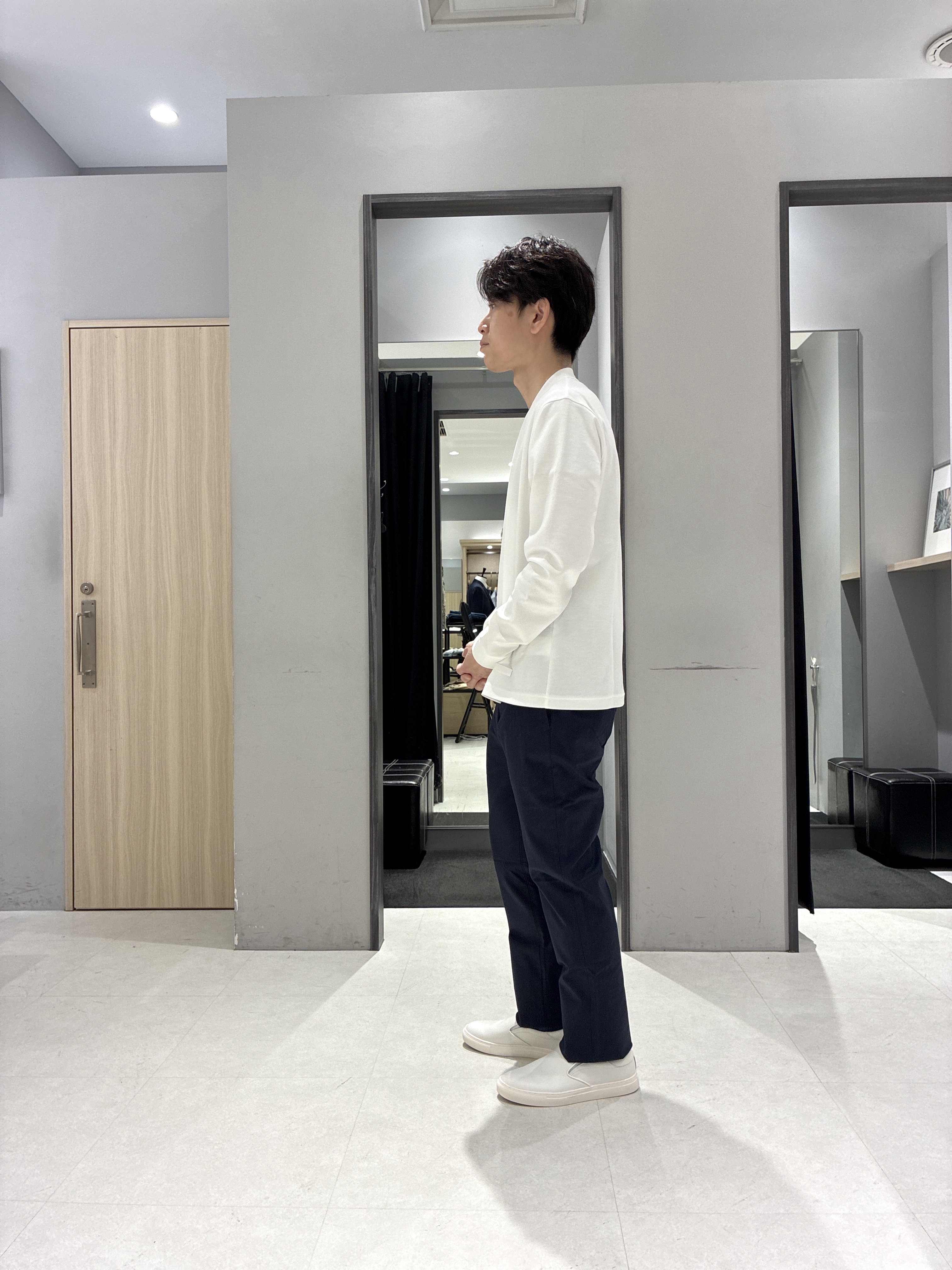 わいずみさんの「TAKEO KIKUCHI｜【抗菌防臭】COOL DOTS（R）ドビープリント ジャケット」を使ったコーディネート