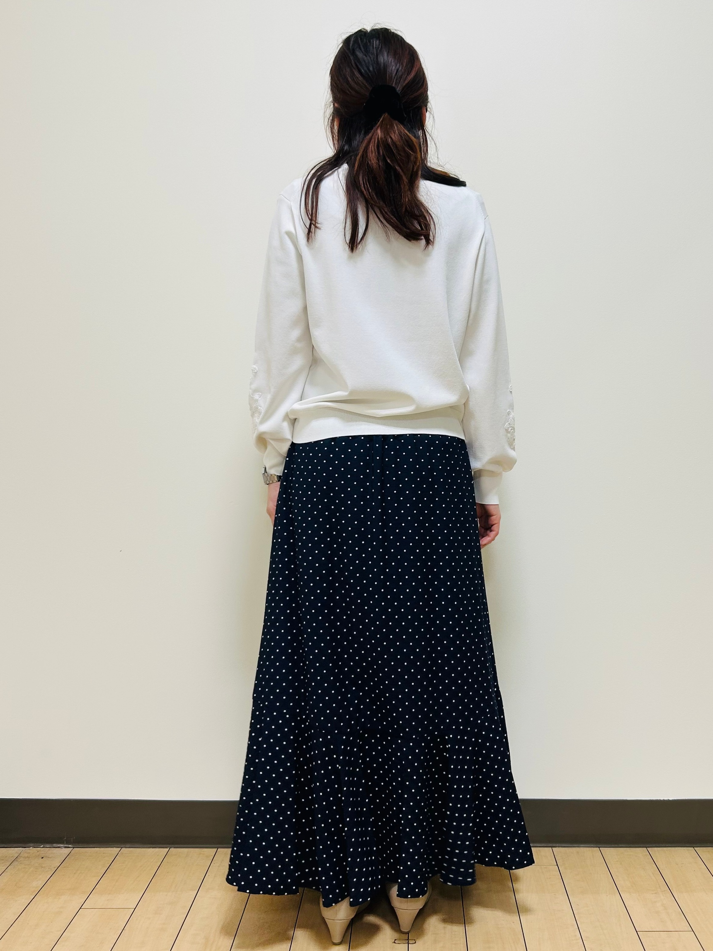 miiiさんの「Reflect｜レースデザインスリーブカーディガン」を使ったコーディネート