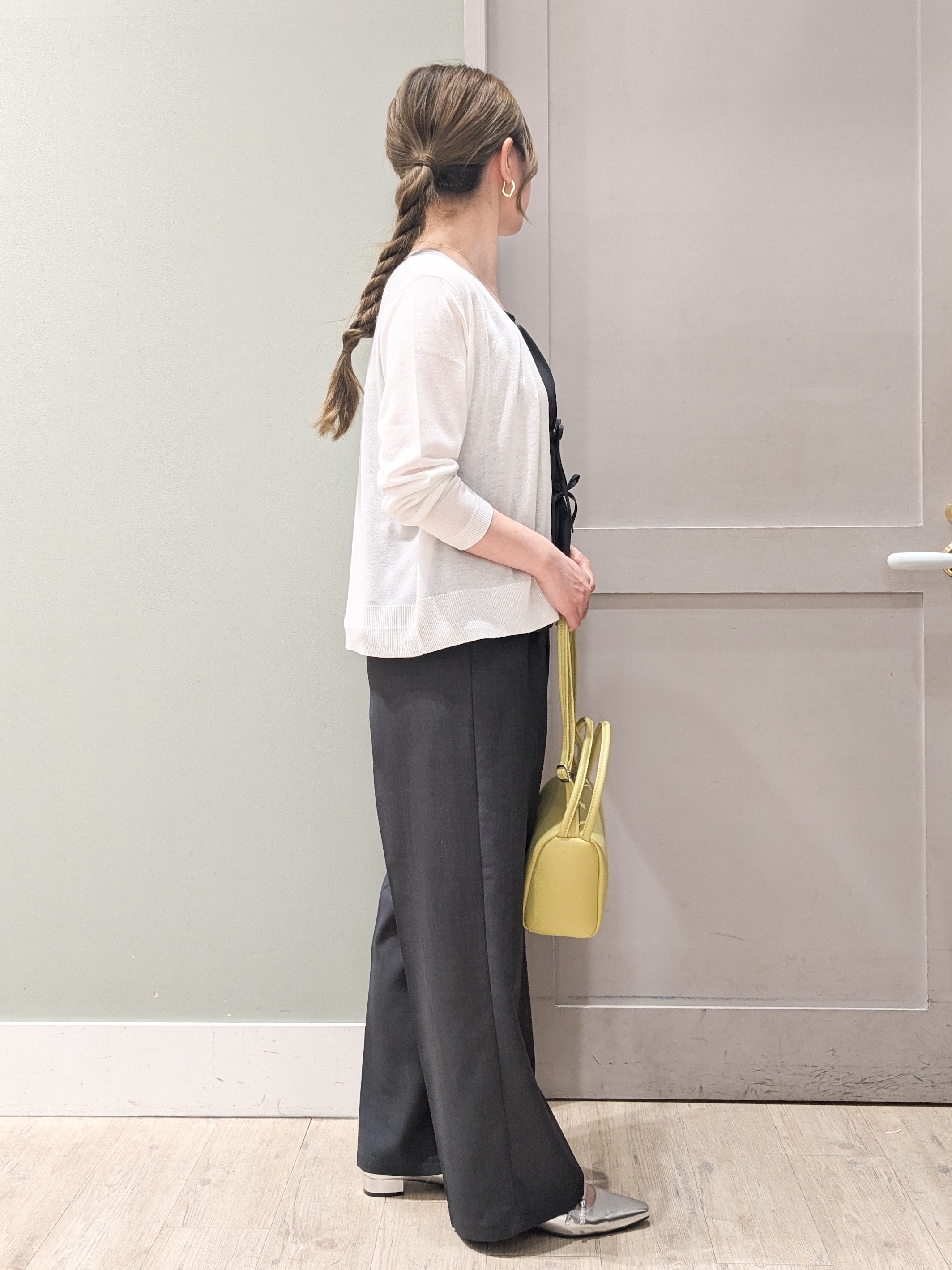 kuwawaさんの「grove｜高評価！【接触冷感／UVカットetc】ベーシックショートカーディガン」を使ったコーディネート