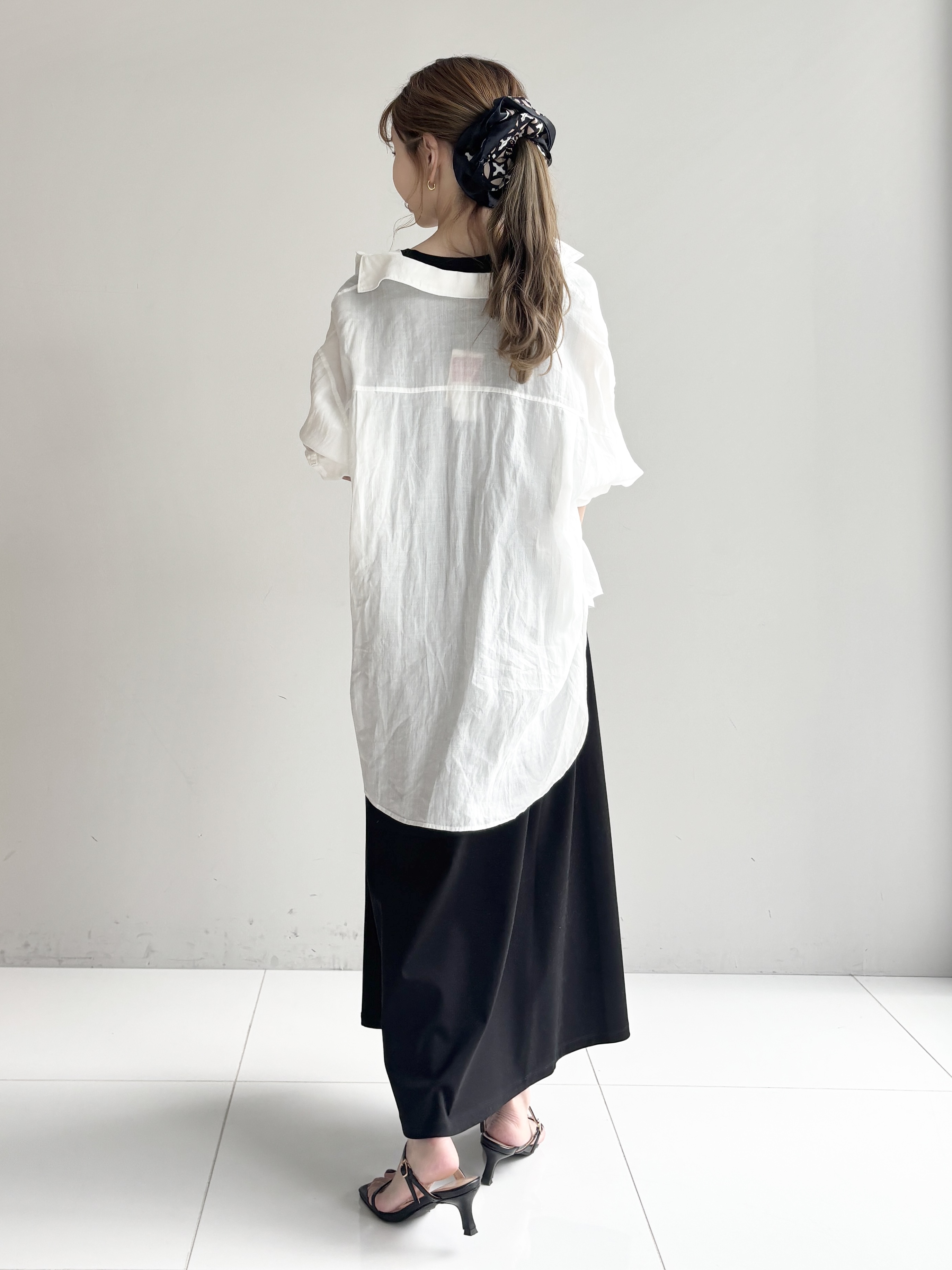 清水夏姫さんの「DRESSTERIOR｜【otonaMUSE5月号掲載】スキニーベルトサンダル」を使ったコーディネート