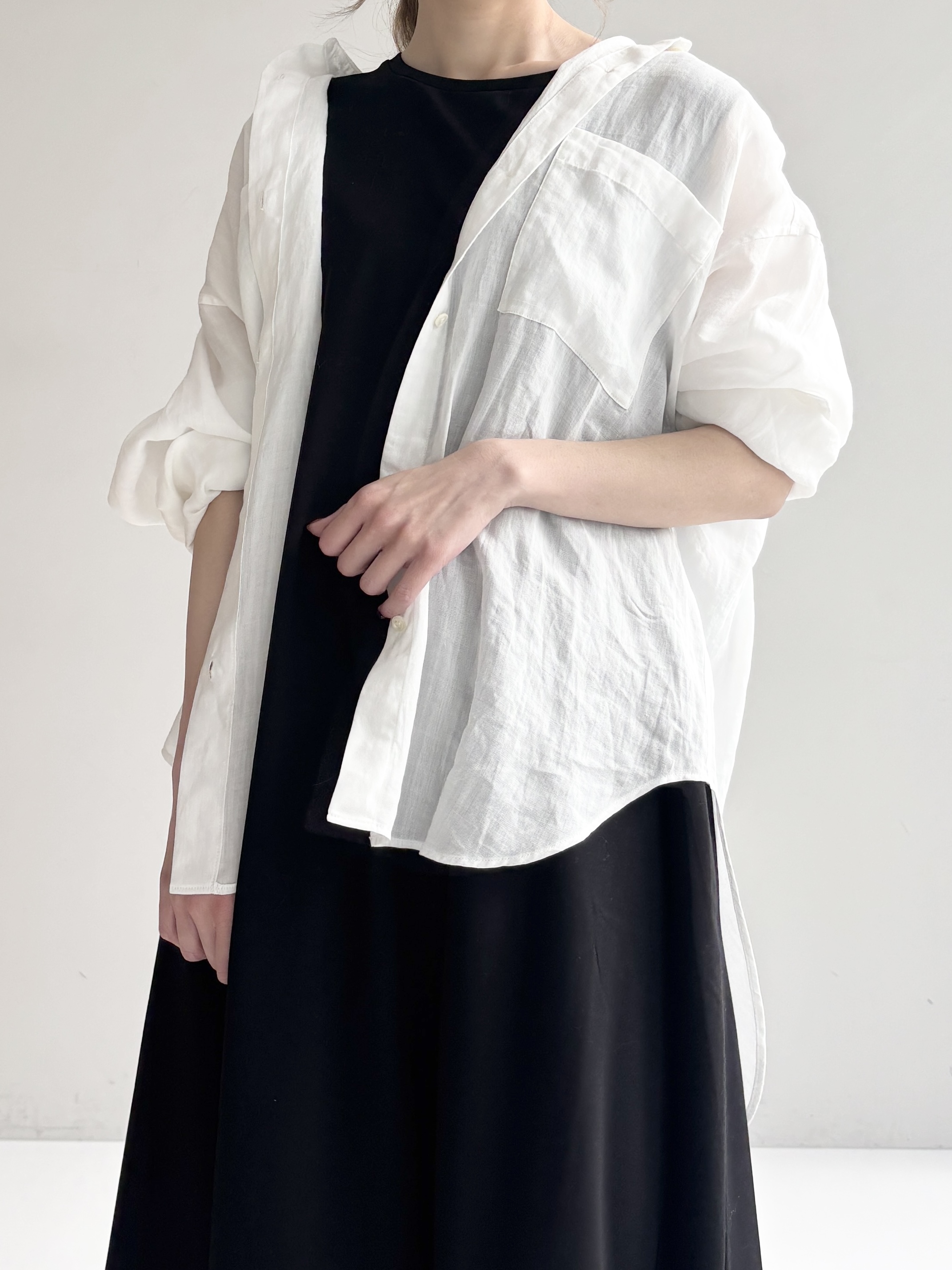 清水夏姫さんの「DRESSTERIOR｜【otonaMUSE5月号掲載】スキニーベルトサンダル」を使ったコーディネート