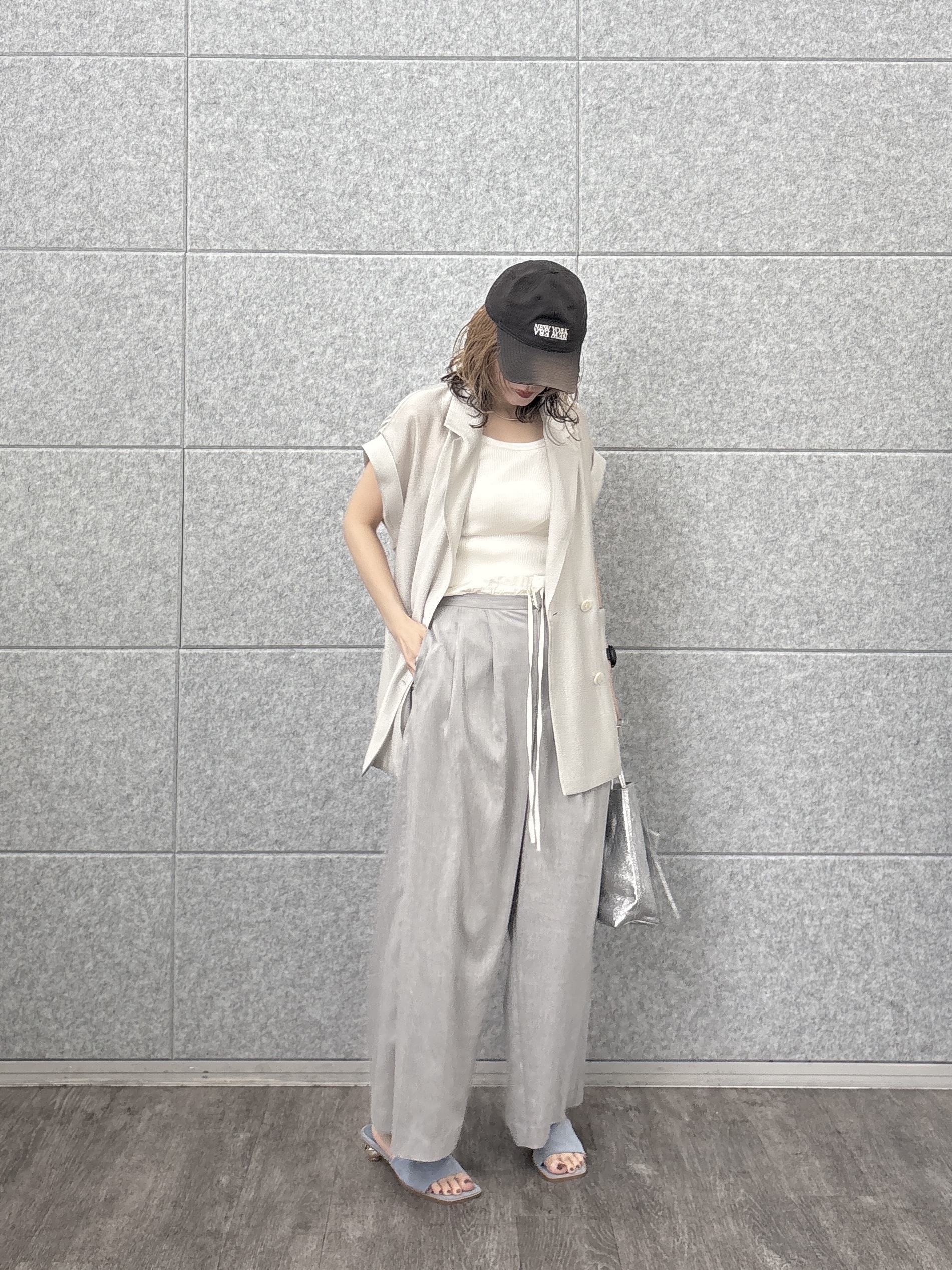 kotakiさんの「INDIVI｜ワッシャーシアーダブルジャケット」を使ったコーディネート