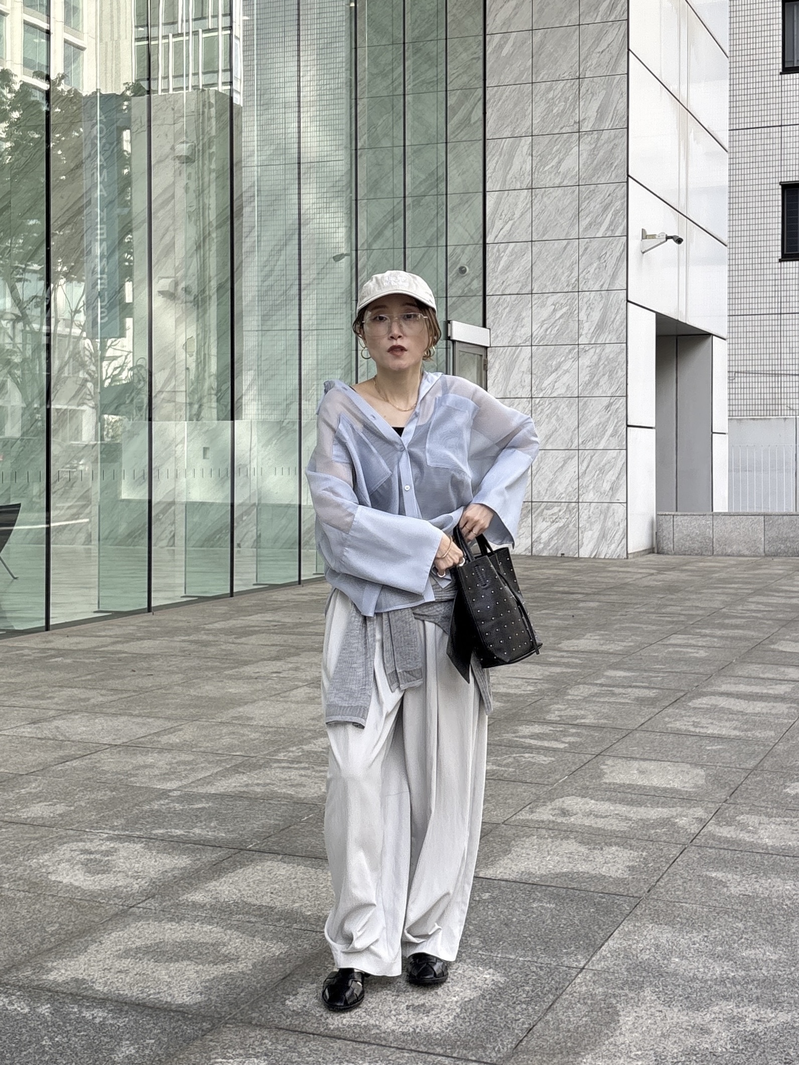 kotakiさんの「INDIVI｜【接触冷感】シアーコクーンブラウス」を使ったコーディネート