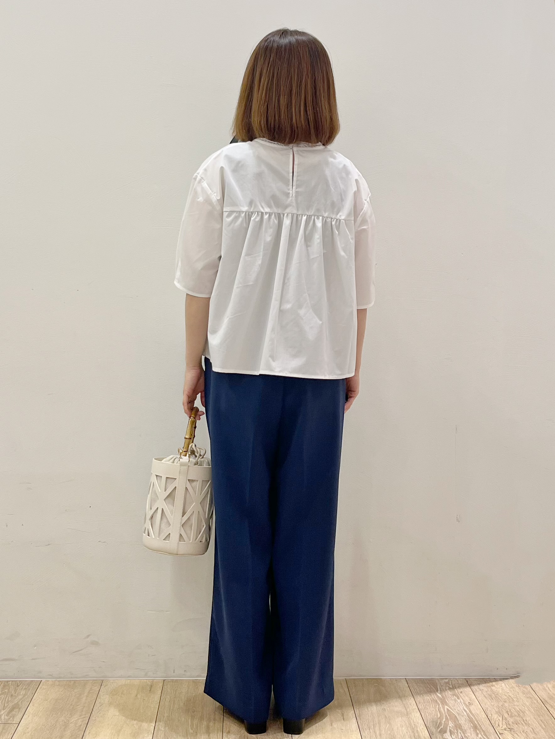 kcさんの「OPAQUE.CLIP｜ピンタックレース ペプラムブラウス【洗濯機OK】」を使ったコーディネート