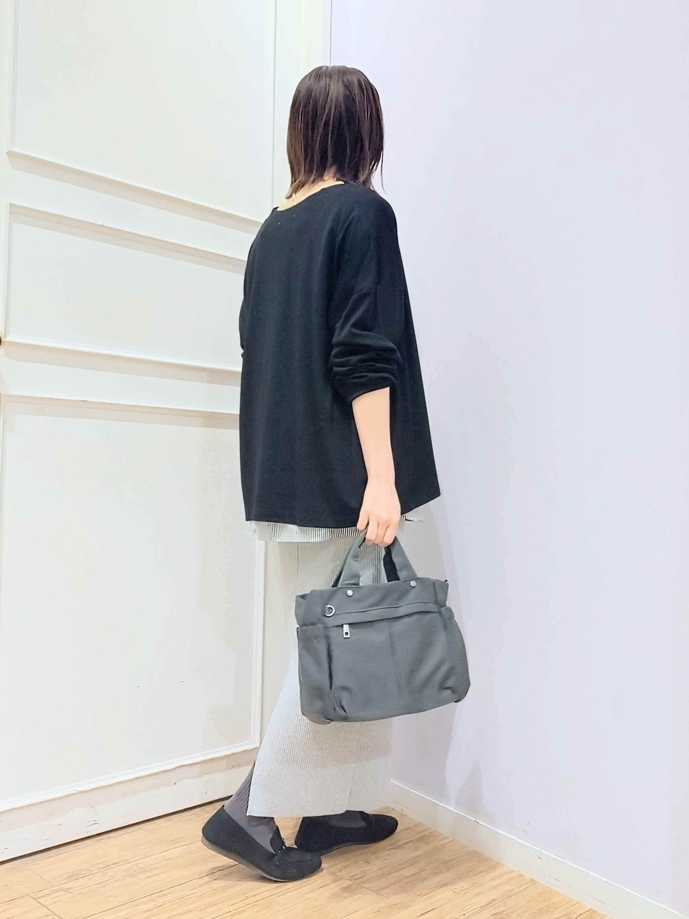 miomioさんの「SHOO･LA･RUE｜【洗濯機可/体型カバー】1枚でサマ見え 7分袖スラブレイヤード風トップス」を使ったコーディネート