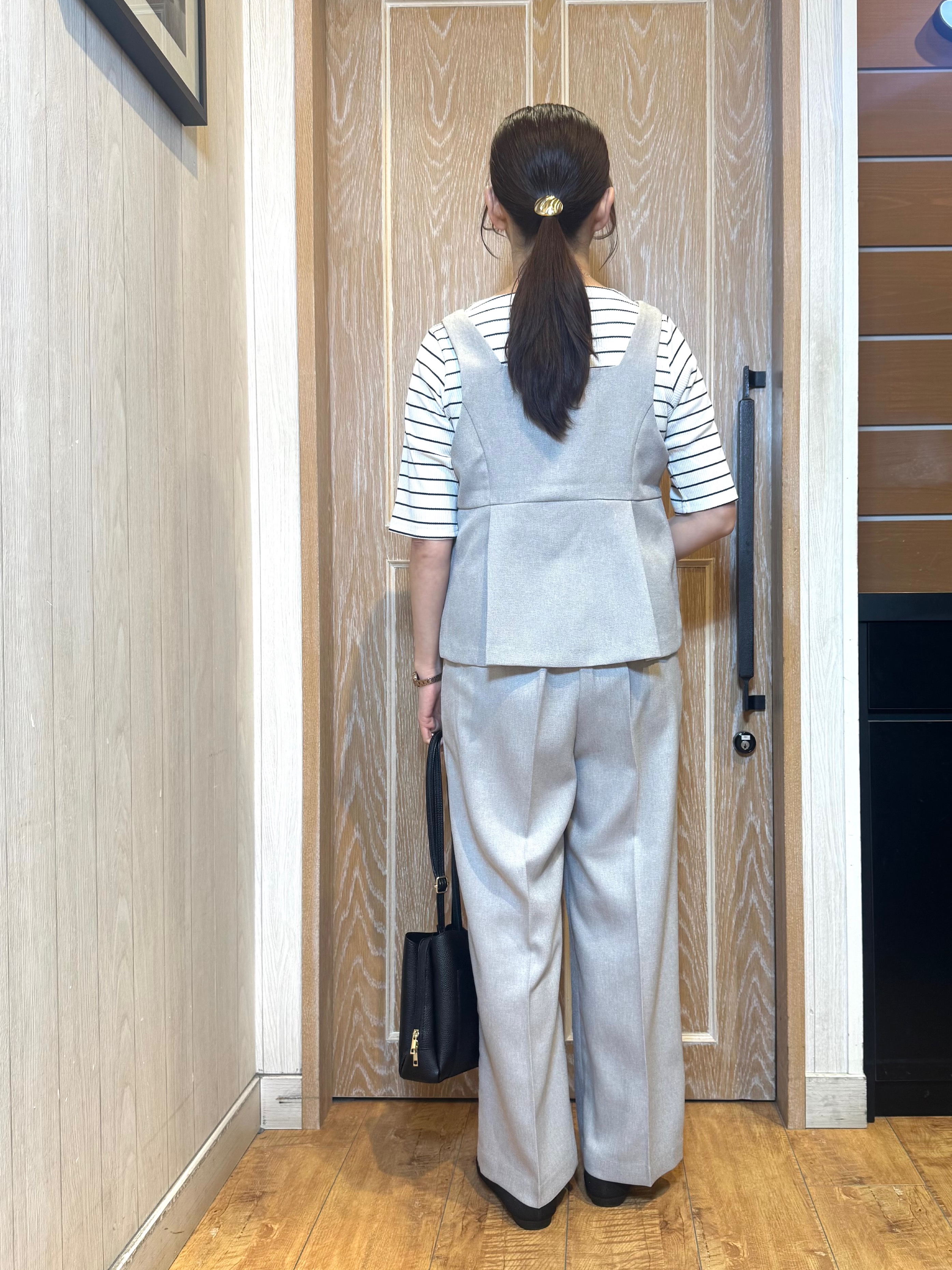 KAORIさんの「SHOO･LA･RUE｜【2点セット/S-LL】着回し力も抜群 着るだけで決まる大人上品セットアップ」を使ったコーディネート