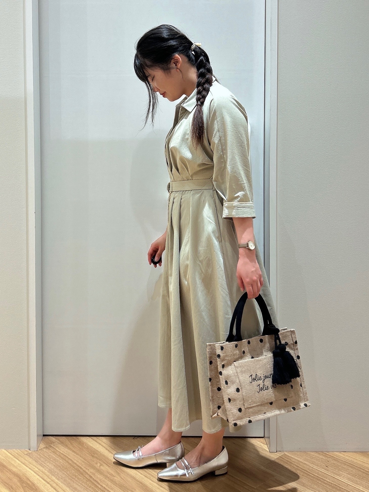 みいさんの「grove｜【貴島明日香さん着用・美シルエット】ウエストタック配色ワンピース」を使ったコーディネート