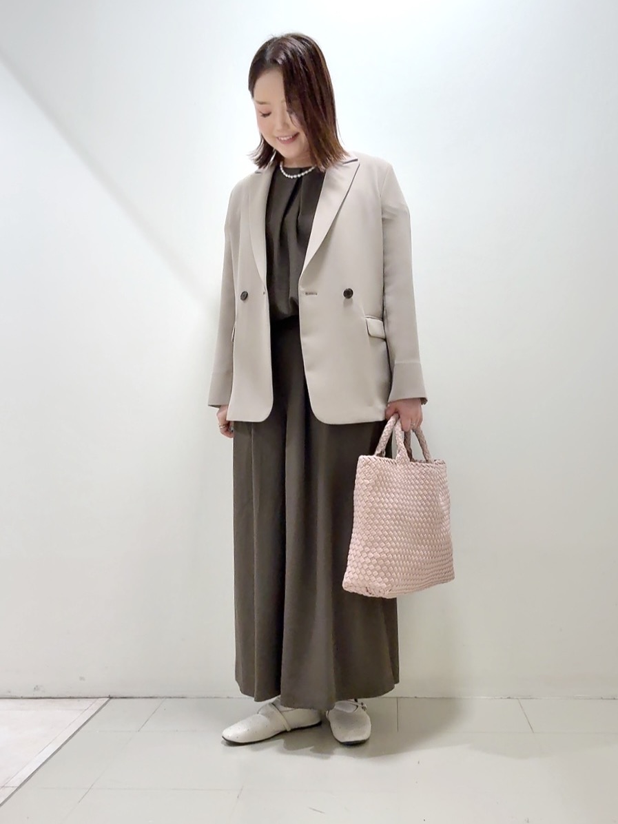 YUIさんの「UNTITLED｜【洗える/ストレッチ性】ダブルブレストジャケット」を使ったコーディネート