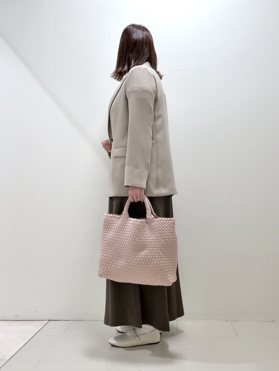 YUIさんの「UNTITLED｜【洗える/ストレッチ性】ダブルブレストジャケット」を使ったコーディネート