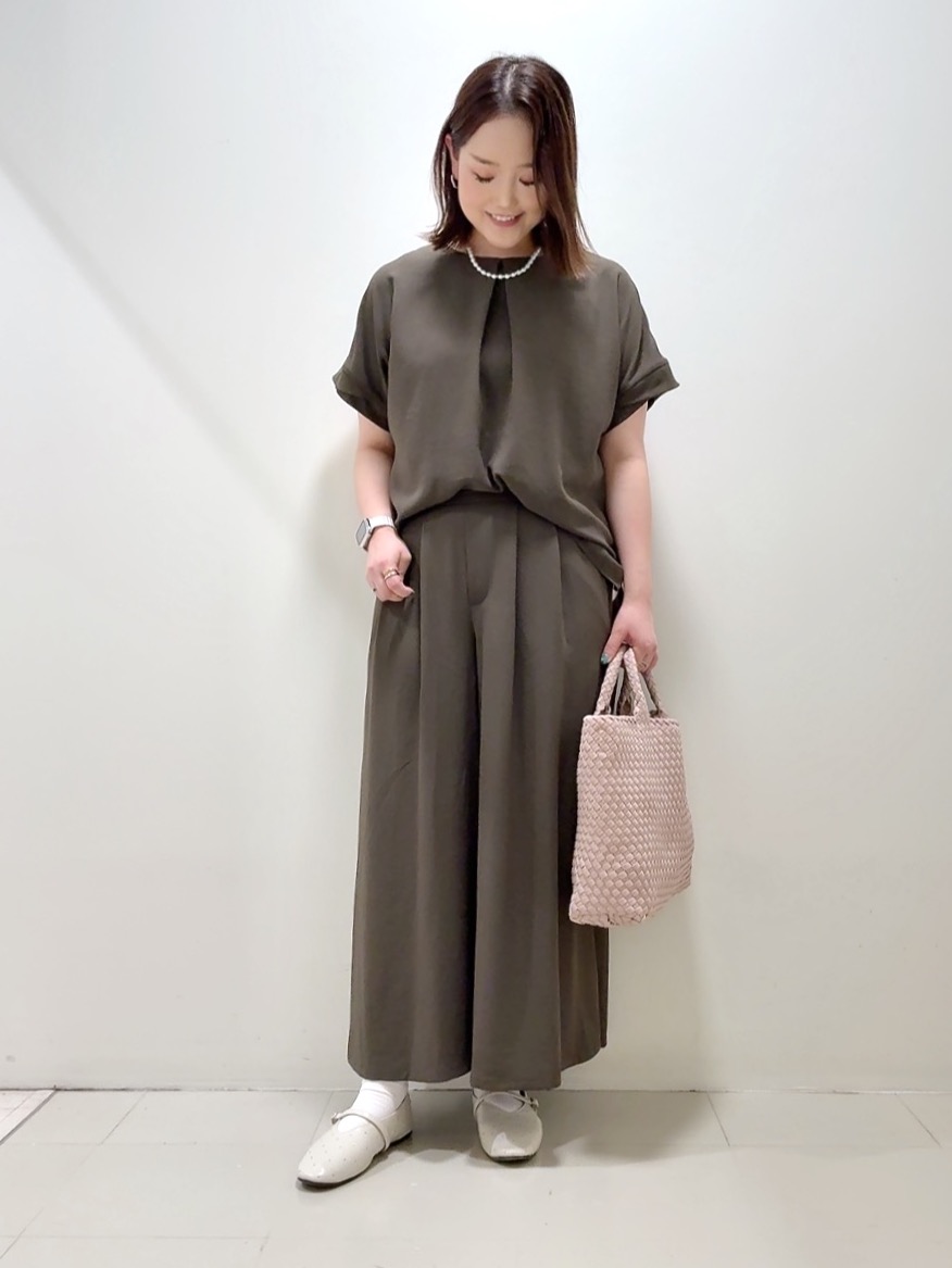 YUIさんの「UNTITLED｜【洗える/ストレッチ性】ダブルブレストジャケット」を使ったコーディネート
