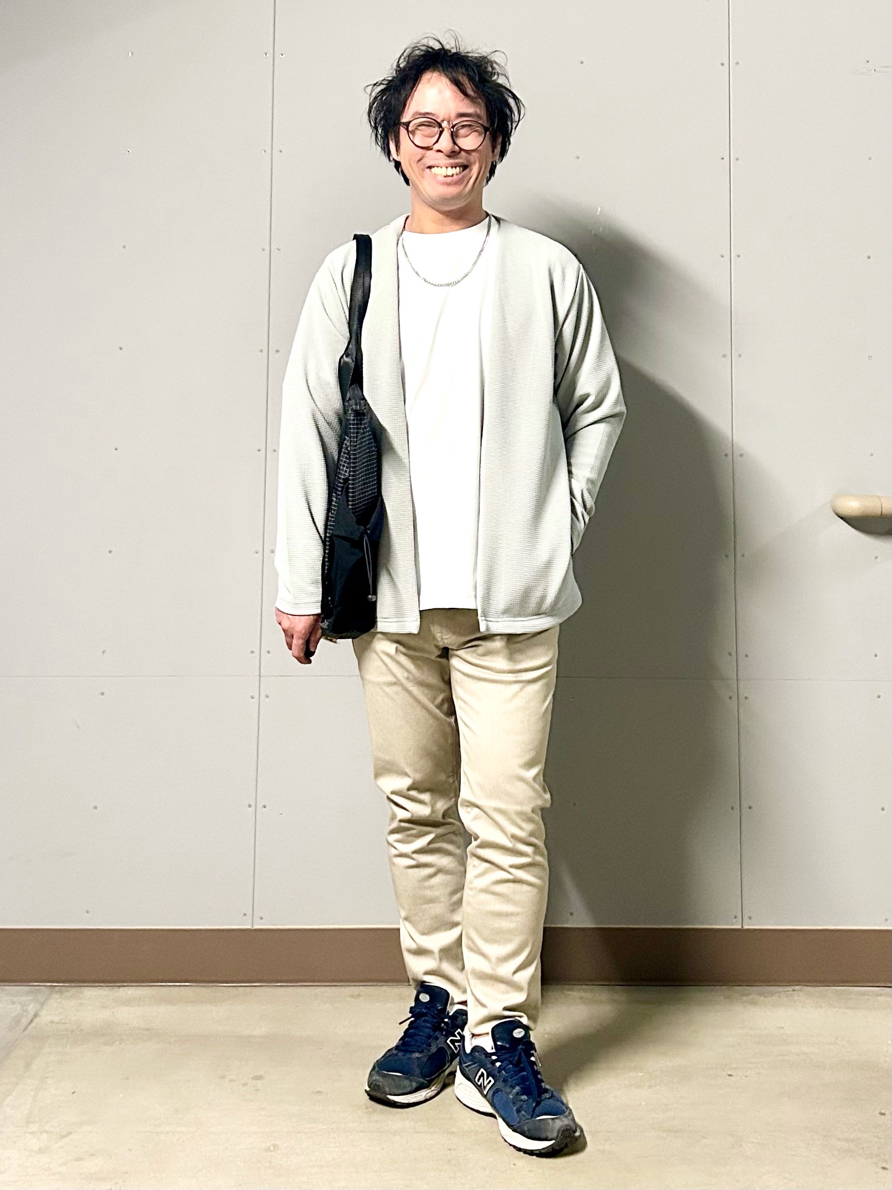 KENJI Iさんの「THE SHOP TK｜【2点セット】カーディガン＋半袖Tシャツ 洗濯機OK」を使ったコーディネート