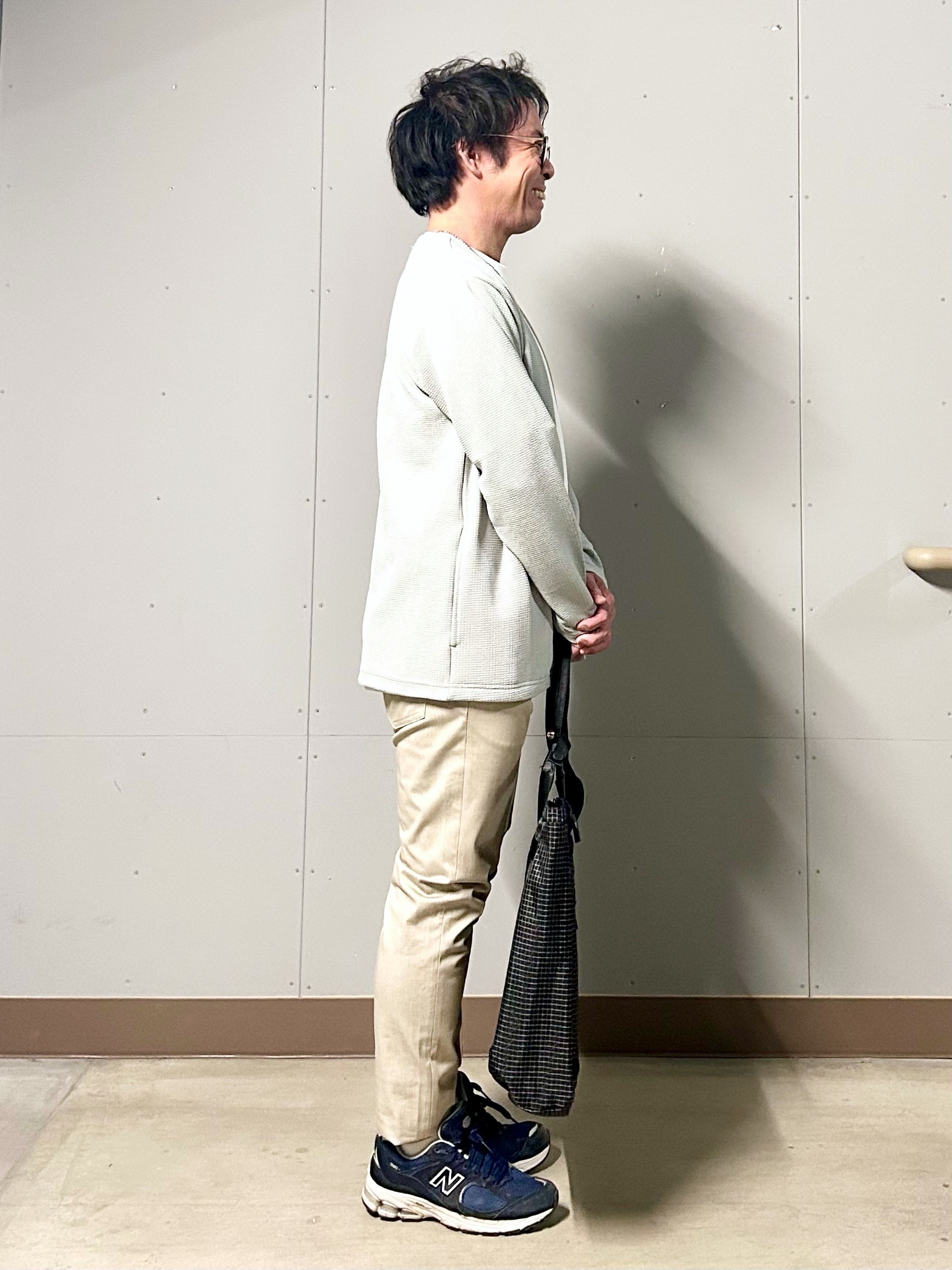 KENJI Iさんの「THE SHOP TK｜【2点セット】カーディガン＋半袖Tシャツ 洗濯機OK」を使ったコーディネート