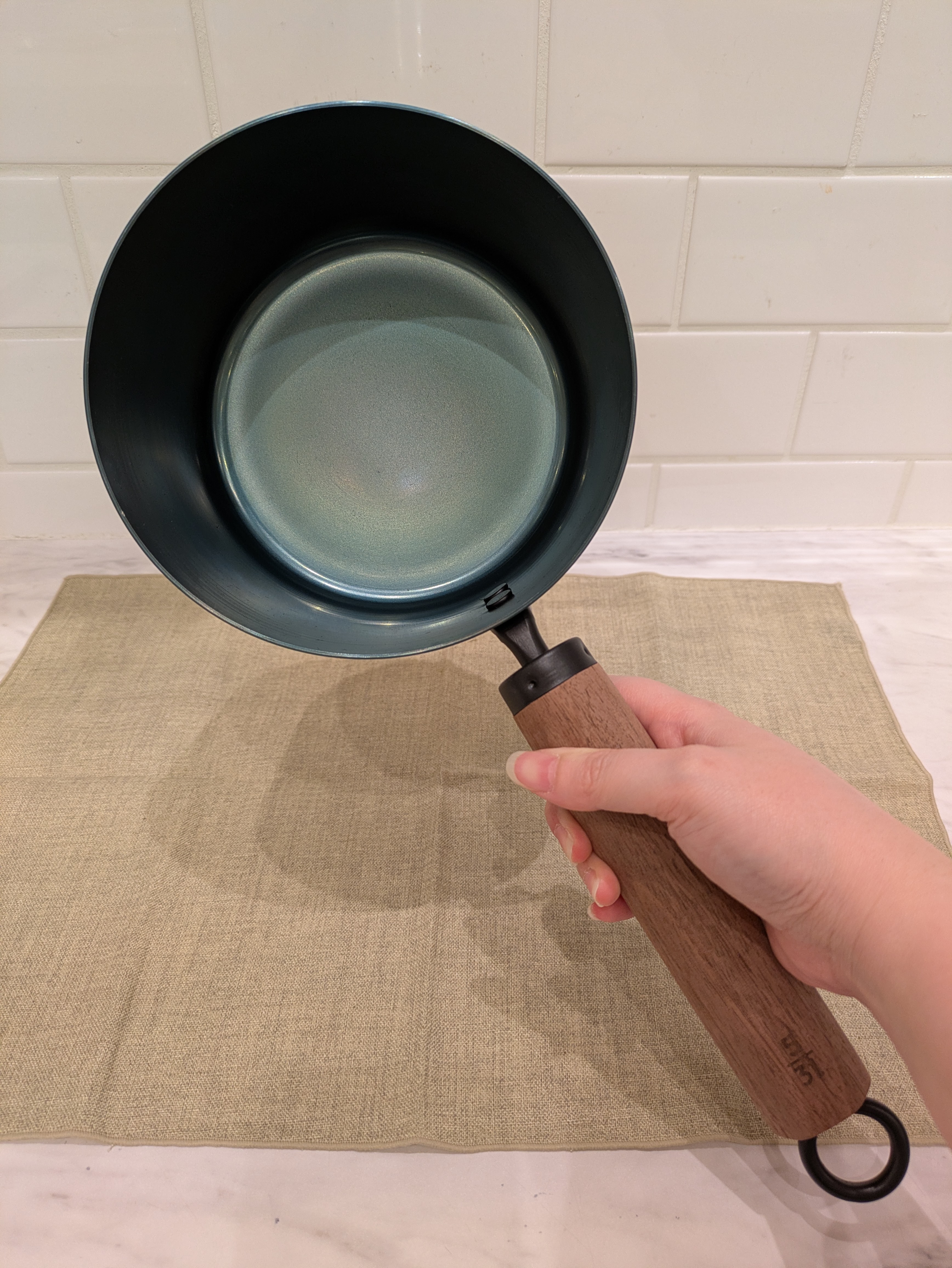 みみみさんの「212 KITCHEN STORE｜お味噌汁パン 16cm ウォルナット <藤田金属＞」を使ったコーディネート
