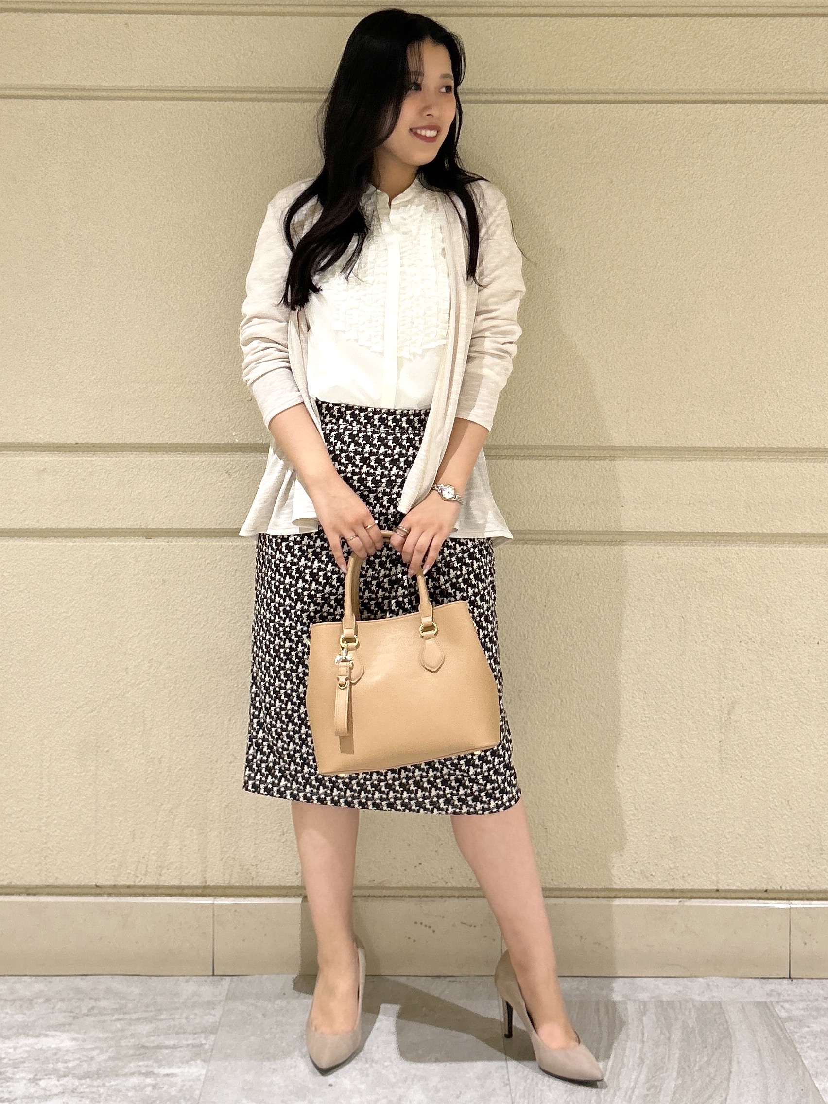 Momokaさんの「COUP DE CHANCE｜【洗える】着流しカーディガン」を使ったコーディネート
