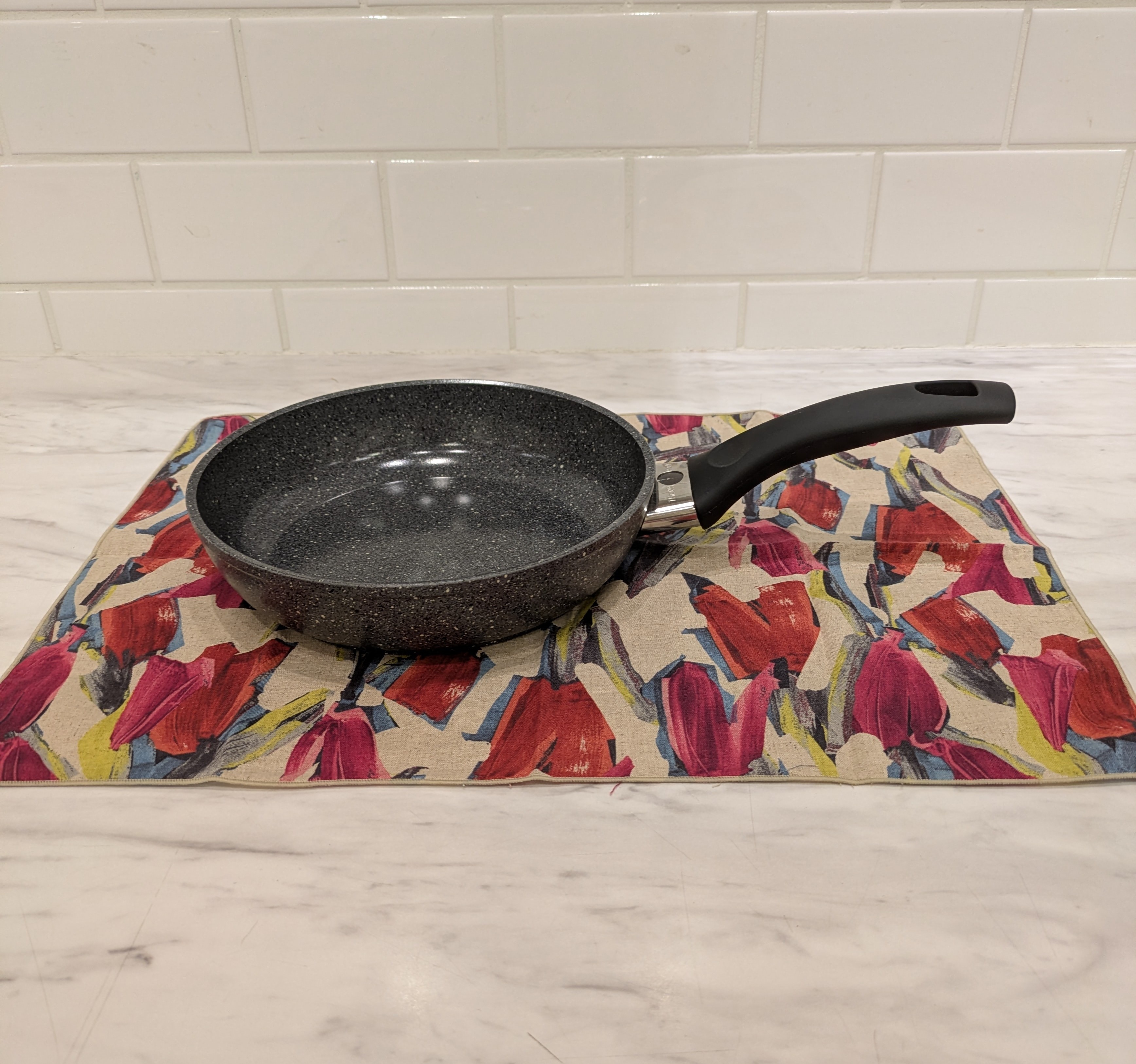みみみさんの「212 KITCHEN STORE｜ナイロンビーター ＜ZWILLING ツヴィリング＞」を使ったコーディネート