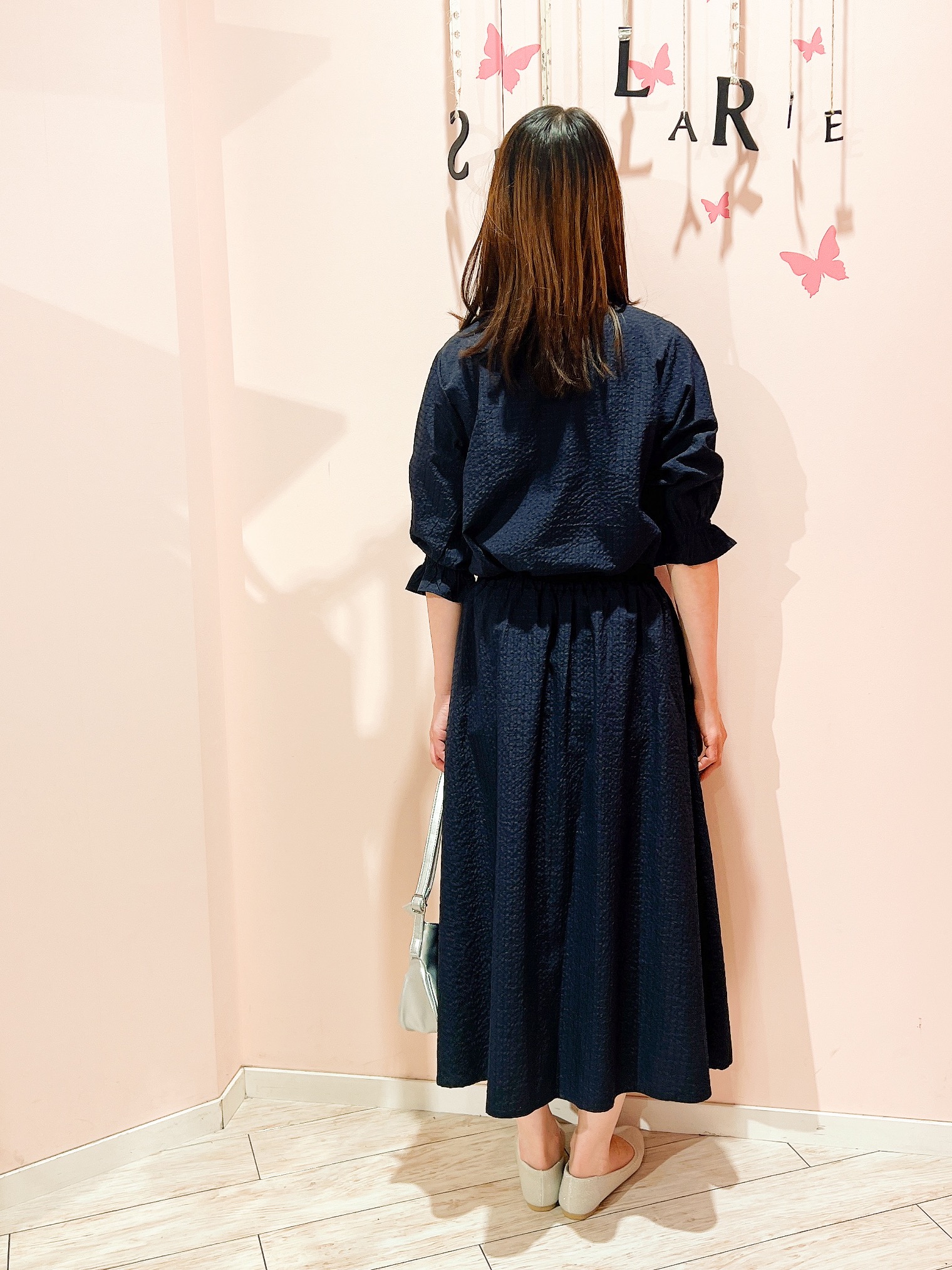 Muuさんの「SHOO･LA･RUE｜【セットアップ可/洗濯機可】上品チェックが好印象 ゆるさら6分袖ブラウス」を使ったコーディネート