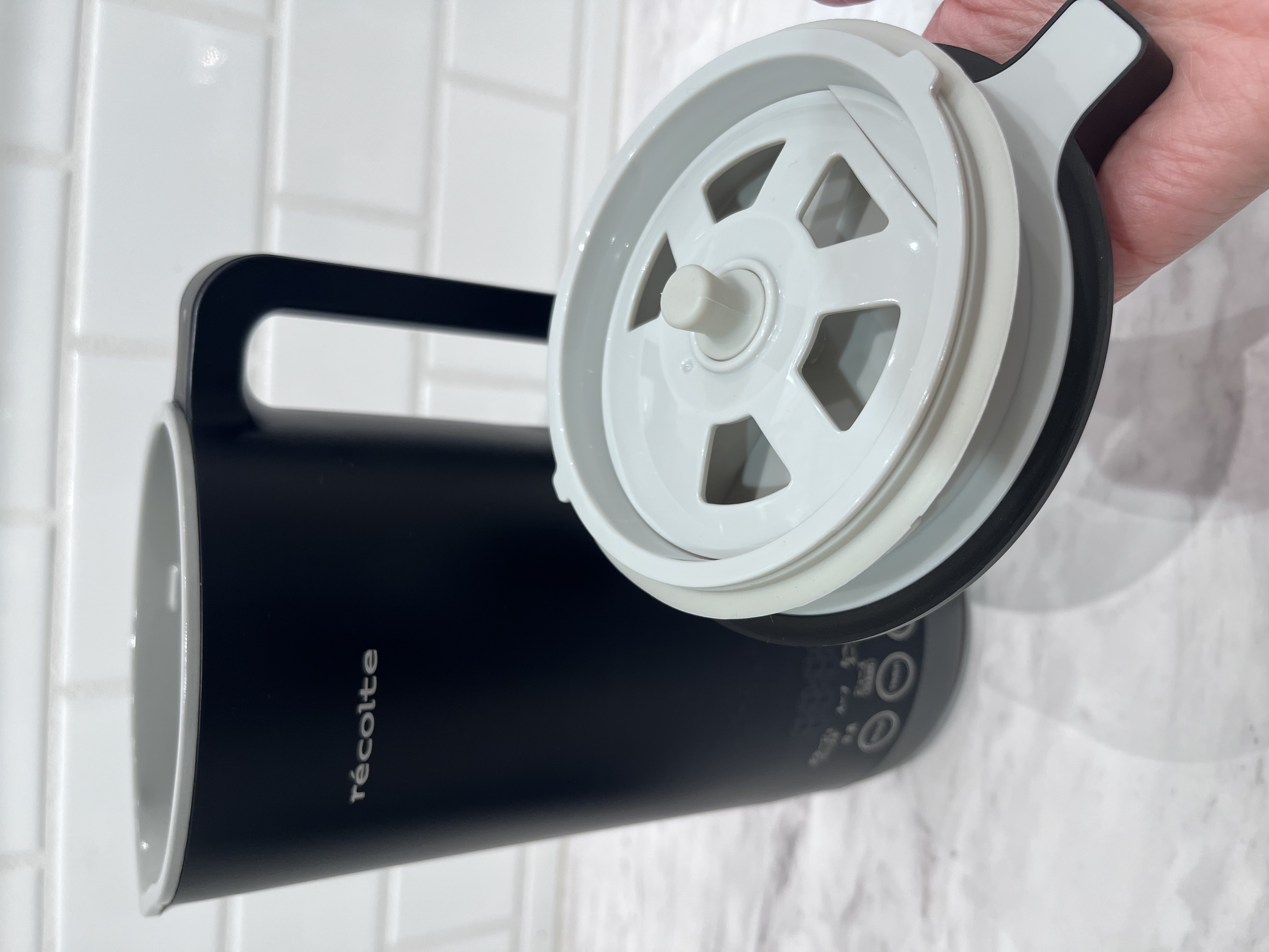 shino.さんの「212 KITCHEN STORE｜オーガニック カップ 380ml GR ＜KINTO キントー＞」を使ったコーディネート