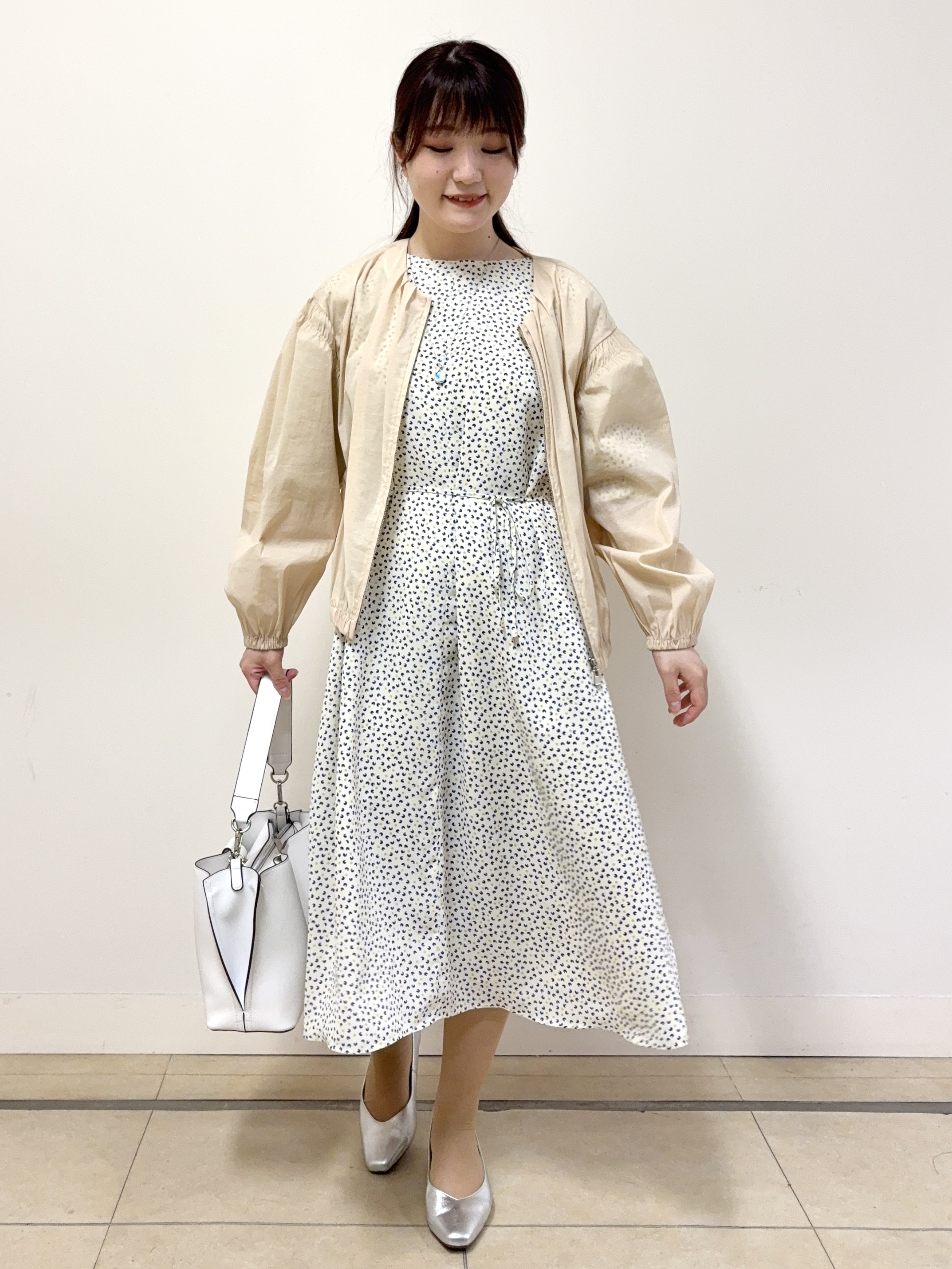 mikiさんの「Reflect｜フロントファスナーシアーブルゾン」を使ったコーディネート