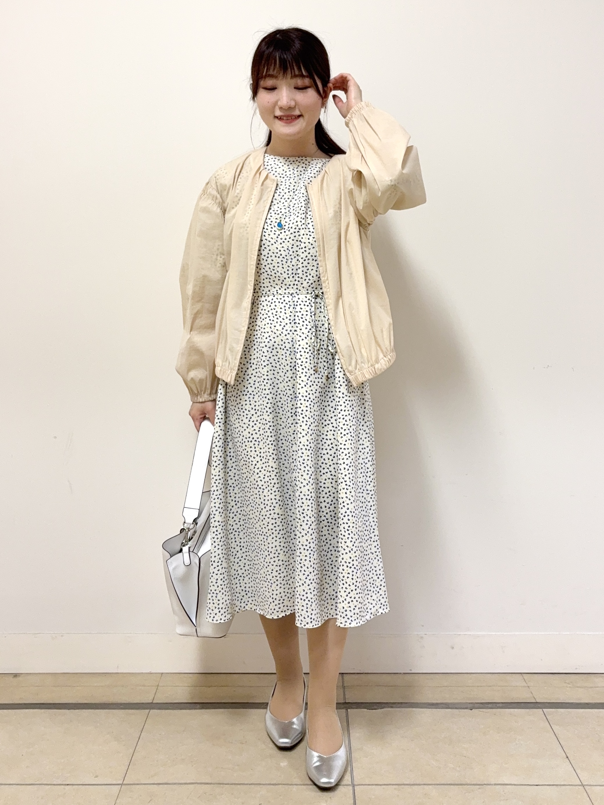 mikiさんの「Reflect｜フロントファスナーシアーブルゾン」を使ったコーディネート