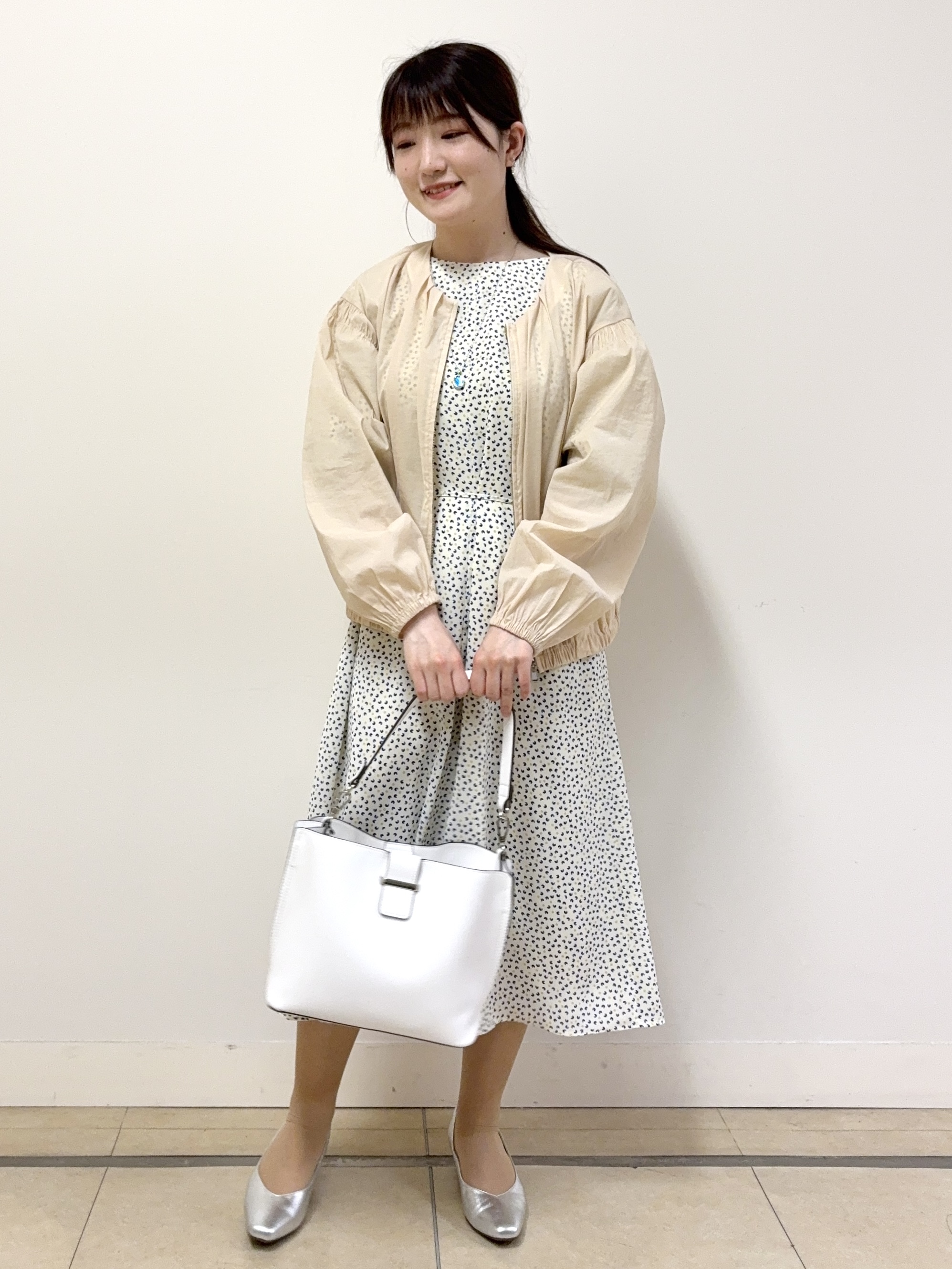 mikiさんの「Reflect｜フロントファスナーシアーブルゾン」を使ったコーディネート