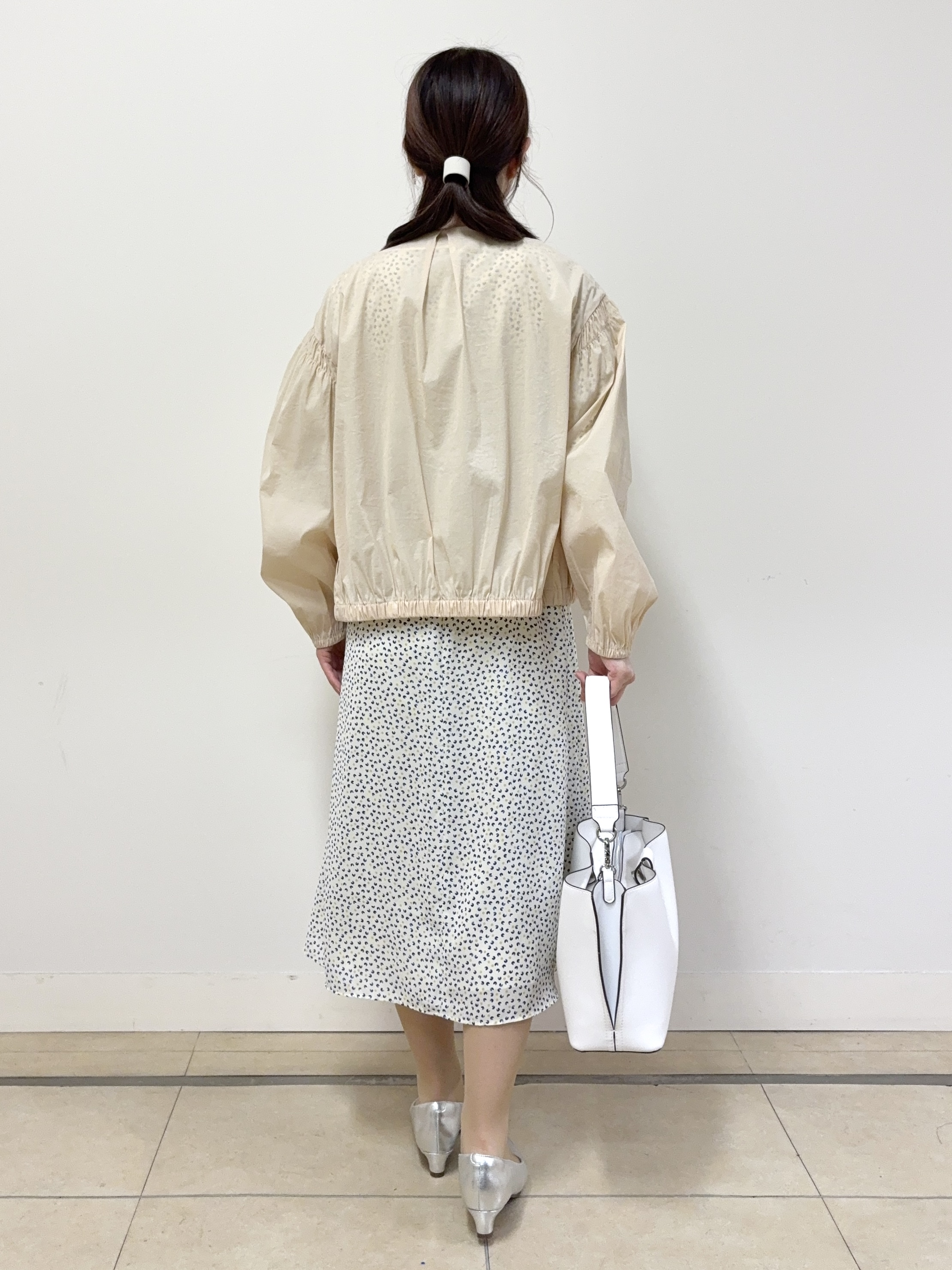 mikiさんの「Reflect｜フロントファスナーシアーブルゾン」を使ったコーディネート