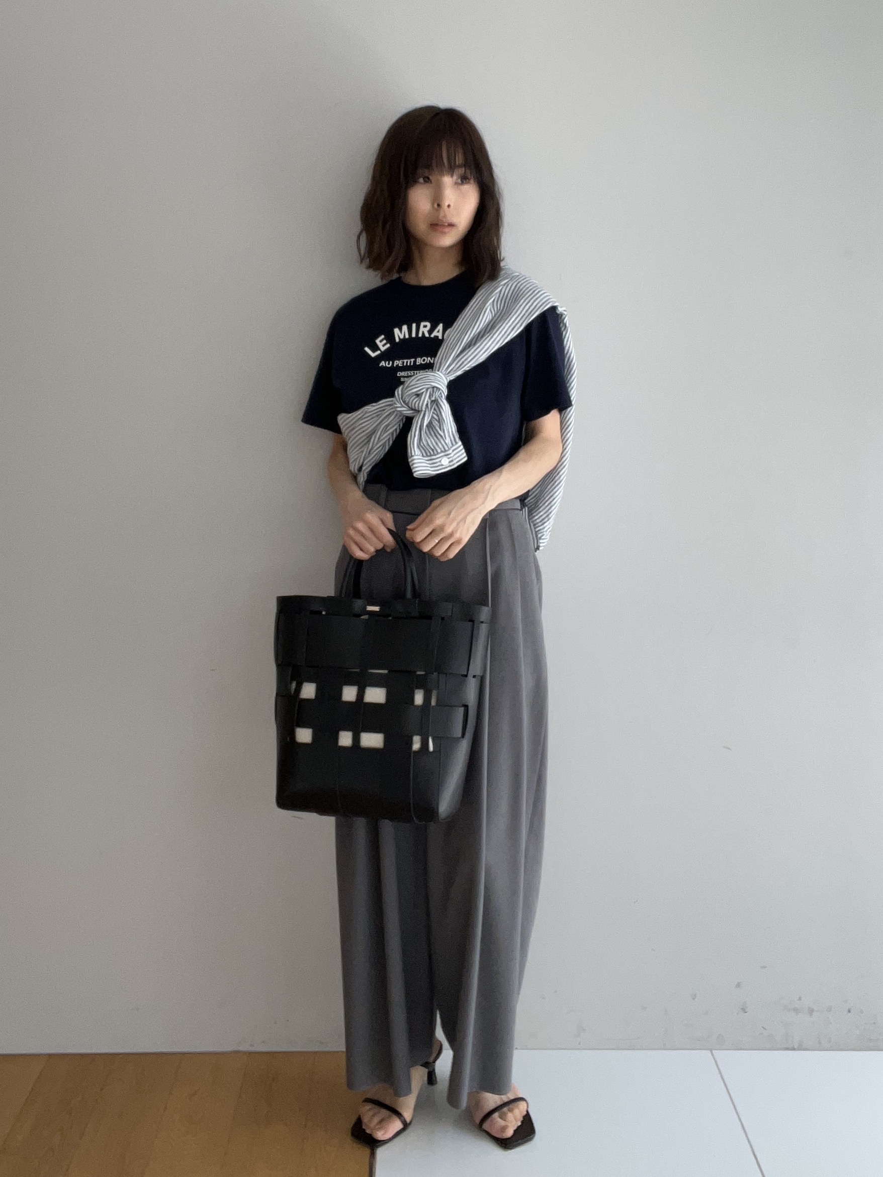 misaさんの「DRESSTERIOR｜ル ミラクルロゴT」を使ったコーディネート