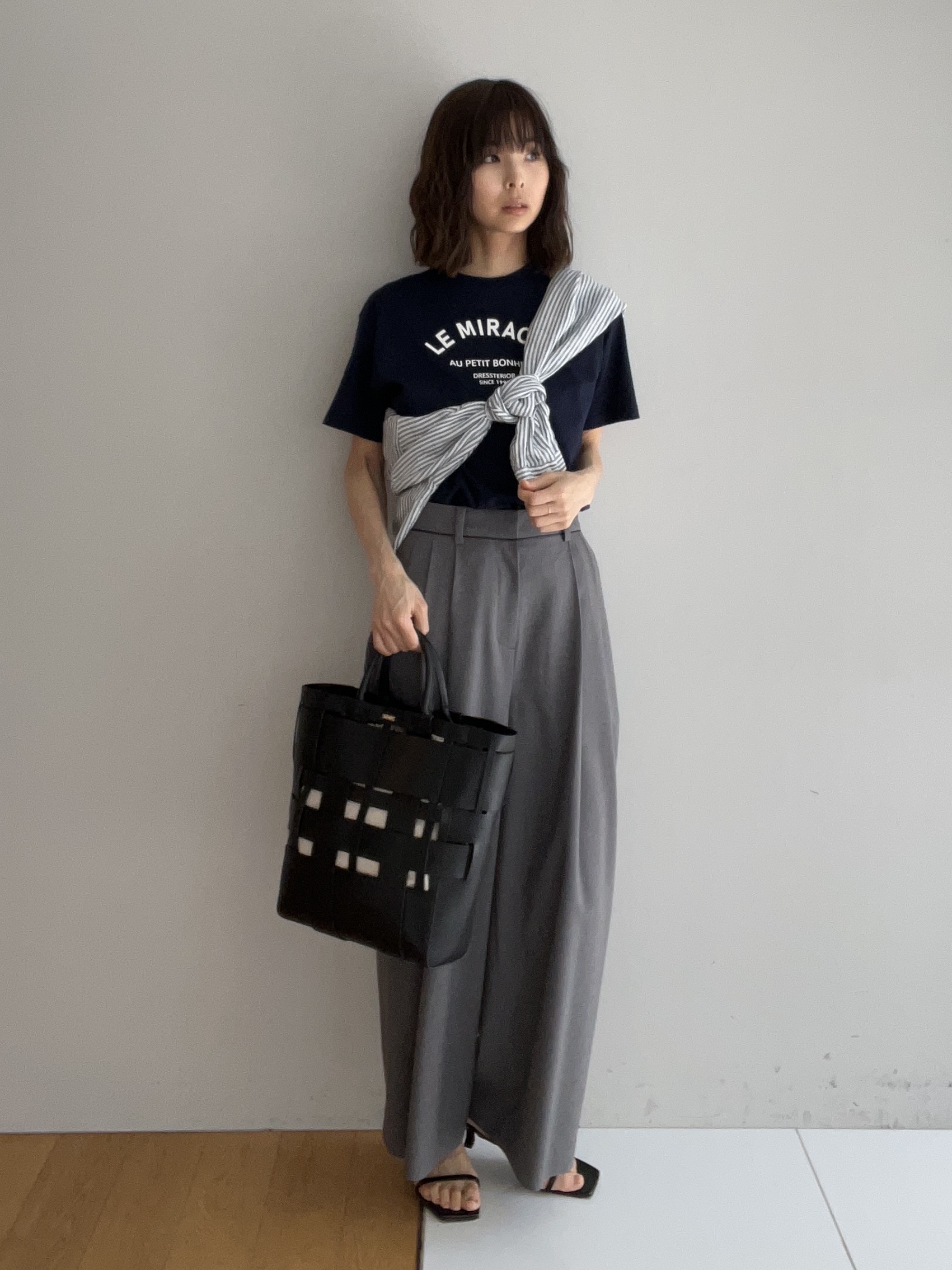 misaさんの「DRESSTERIOR｜ル ミラクルロゴT」を使ったコーディネート
