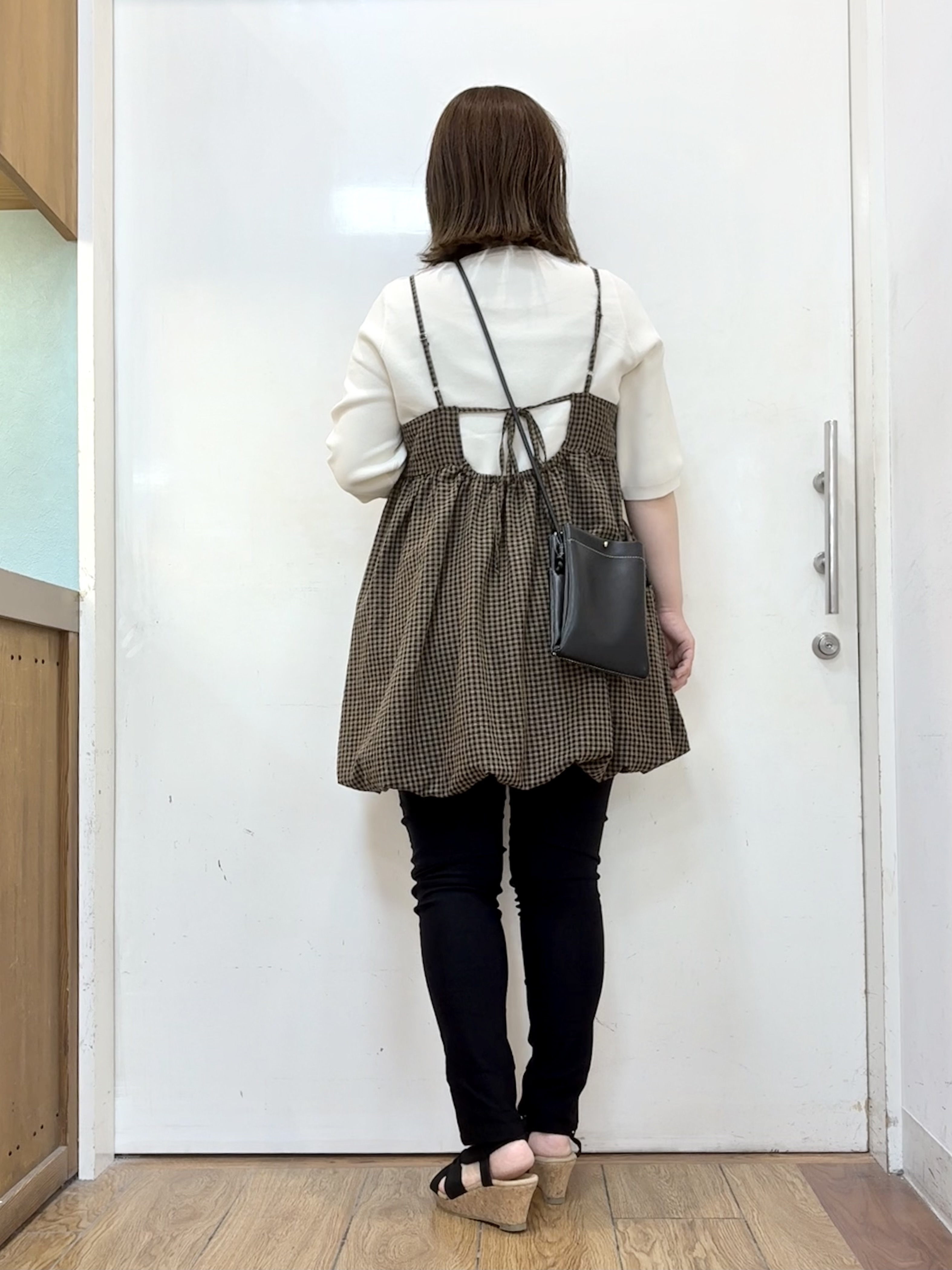 だいわさんの「SHOO･LA･RUE｜【毎日洗える/S-LL/ひんやり/UV】上半身すっきり 二の腕見せない5分袖ニット」を使ったコーディネート