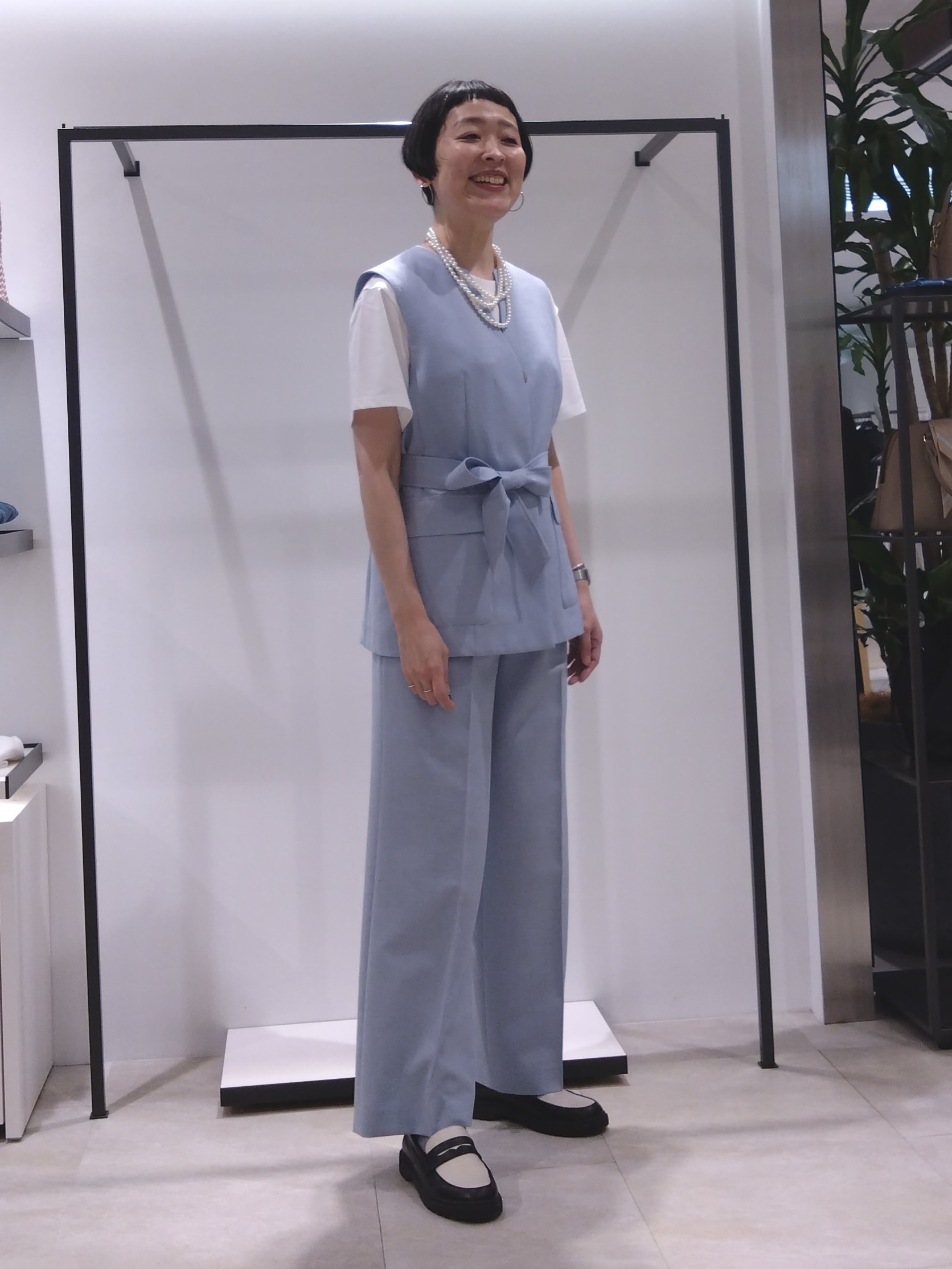 まちこさんの「UNTITLED｜【UV/接触冷感/セットアップ可】スラブワイドパンツ」を使ったコーディネート