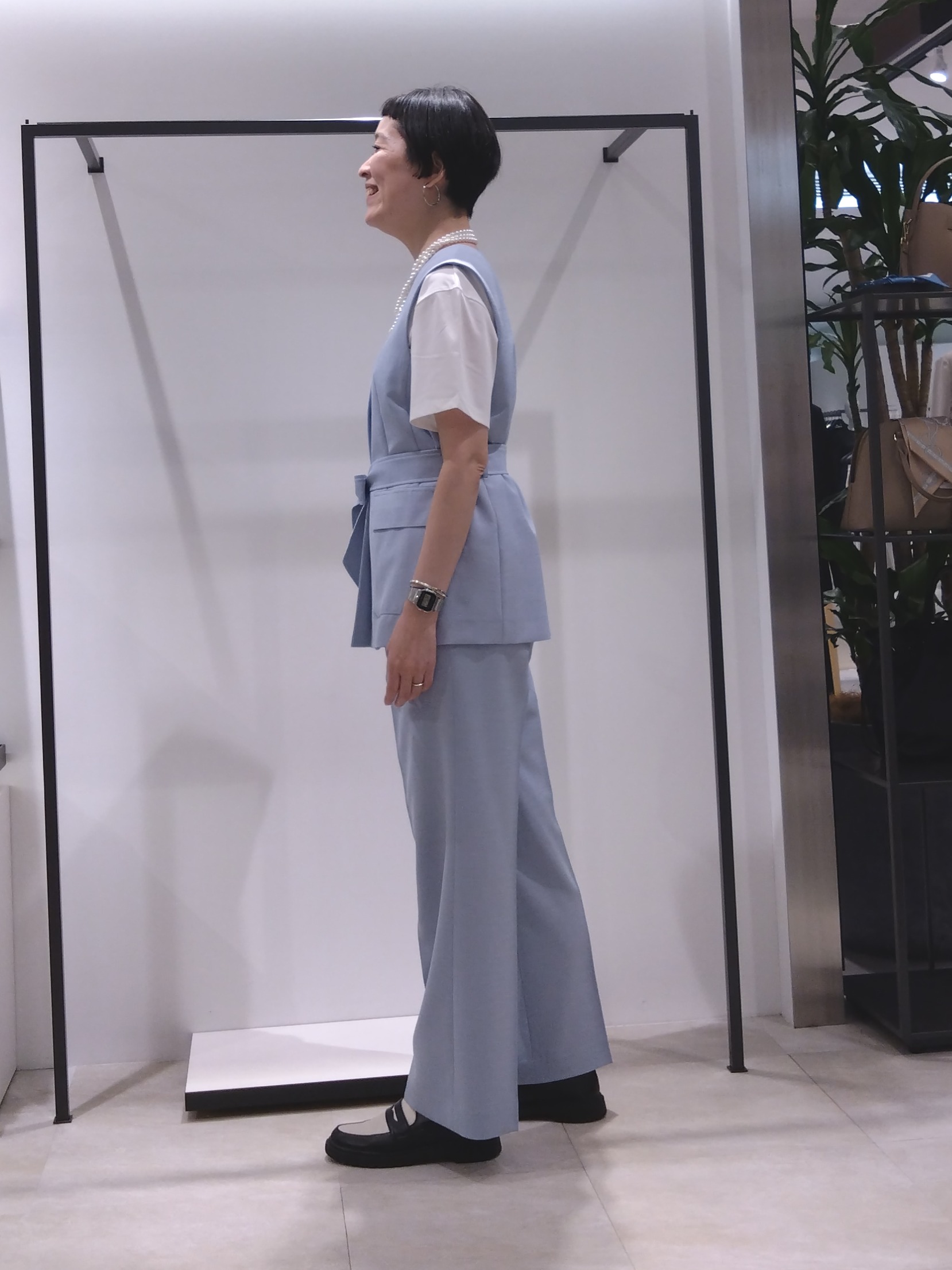 まちこさんの「UNTITLED｜【UV/接触冷感/セットアップ可】スラブワイドパンツ」を使ったコーディネート