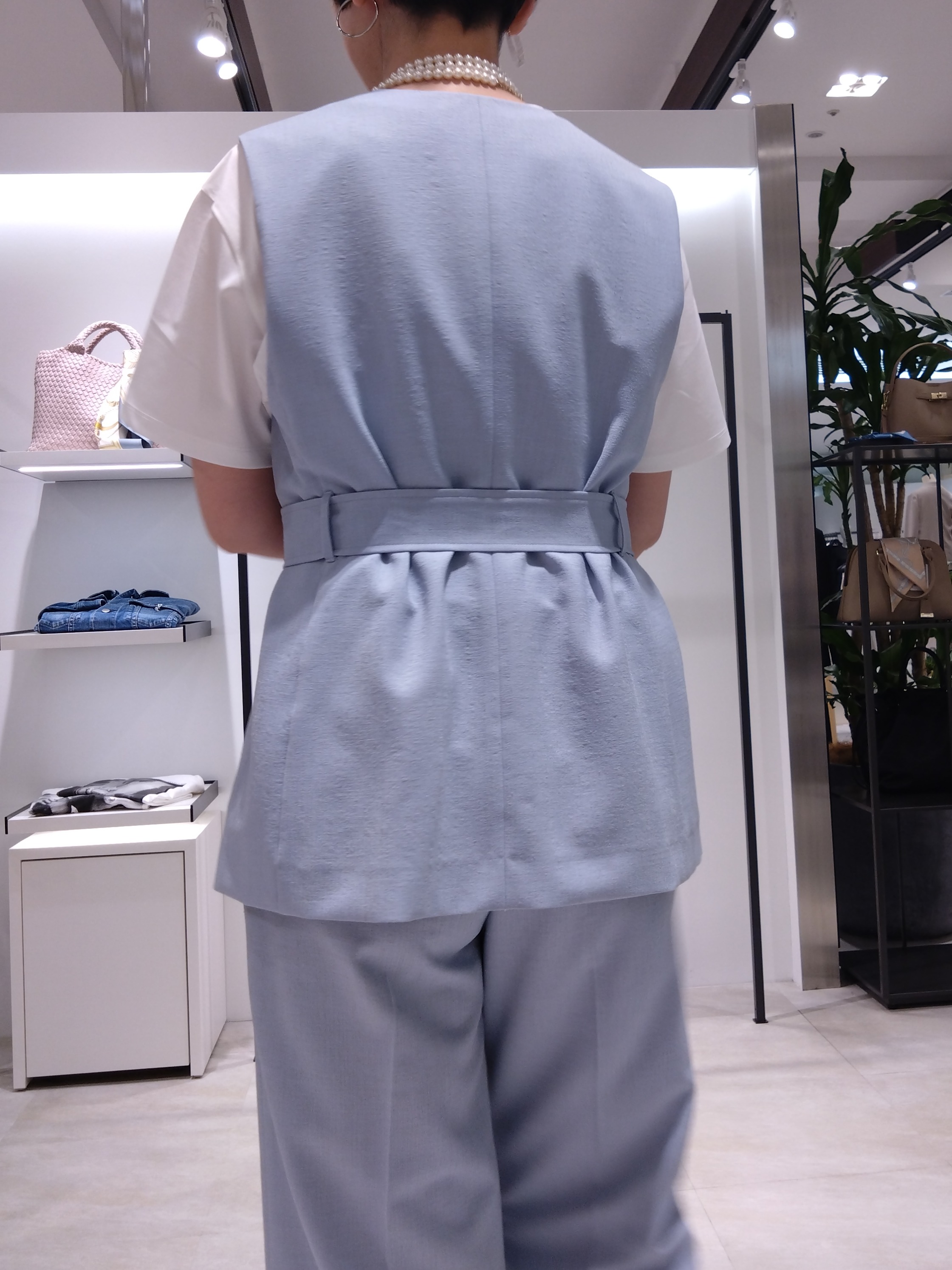 まちこさんの「UNTITLED｜【UV/接触冷感/セットアップ可】スラブワイドパンツ」を使ったコーディネート
