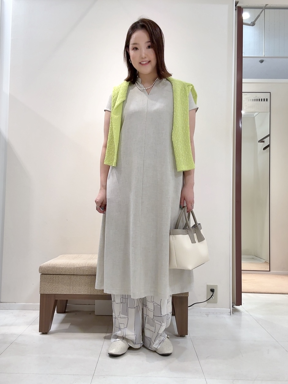 YUIさんの「UNTITLED｜【古畑星夏さん着用/シアー】ストレッチレースカーディガン」を使ったコーディネート