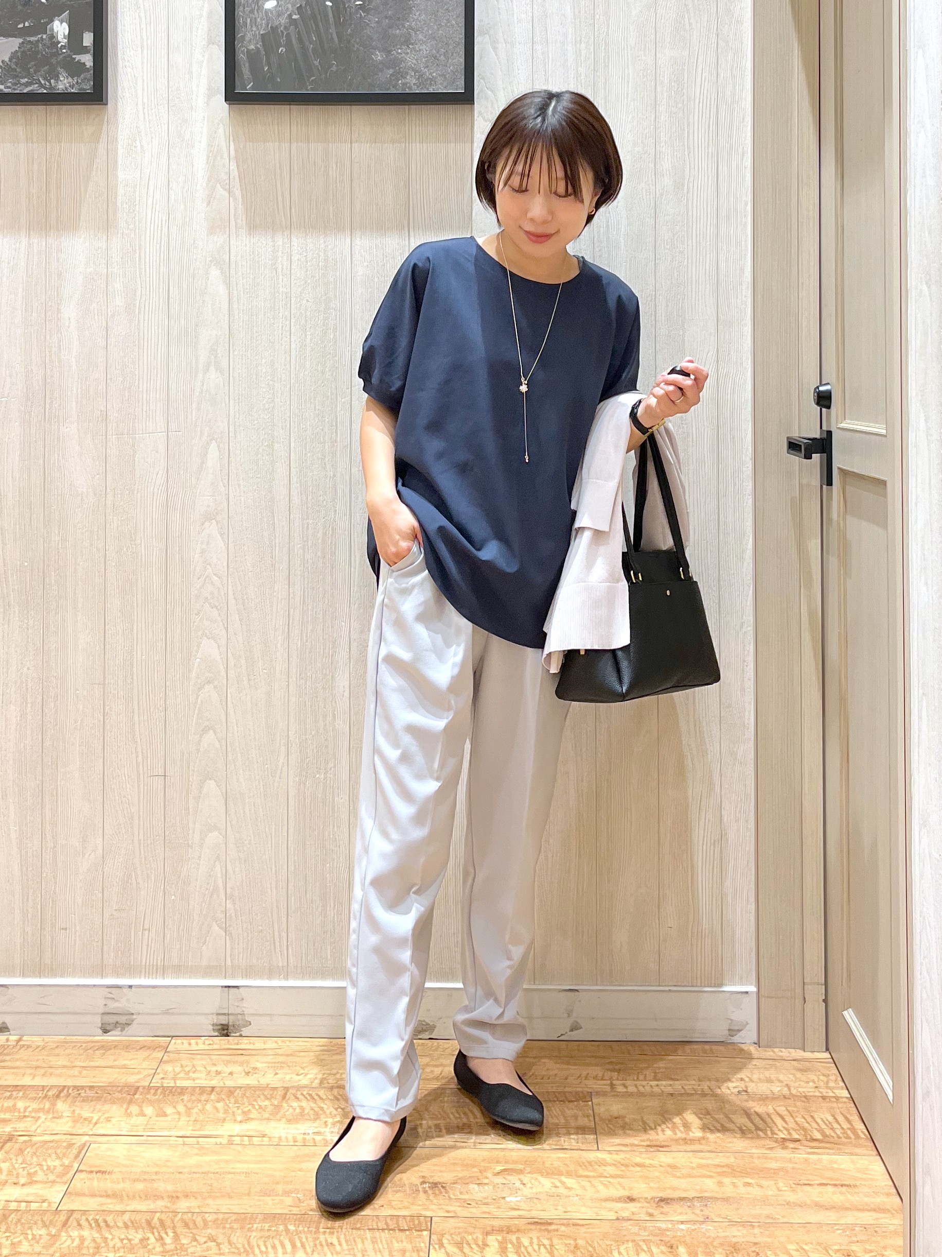 shirayuuuさんの「SHOO･LA･RUE｜【ひんやり/洗濯機可/S-LL】着る方がすっきり見えに マルチに使えるミドルトッパーカーディガン」を使ったコーディネート