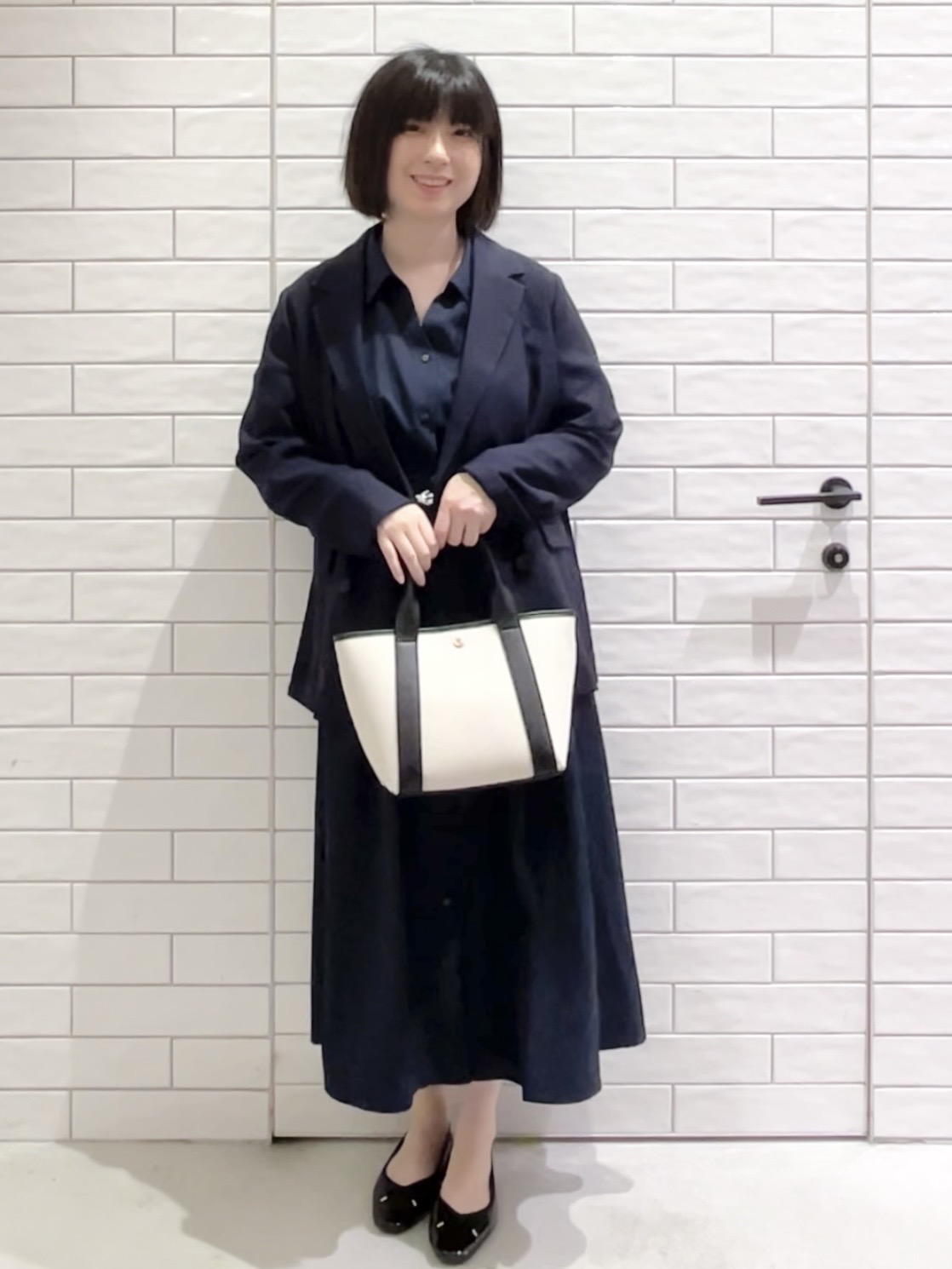 しおりさんの「OPAQUE.CLIP｜【UV／接触冷感】ダブルブレストジャケット《防シワ加工／洗える》」を使ったコーディネート