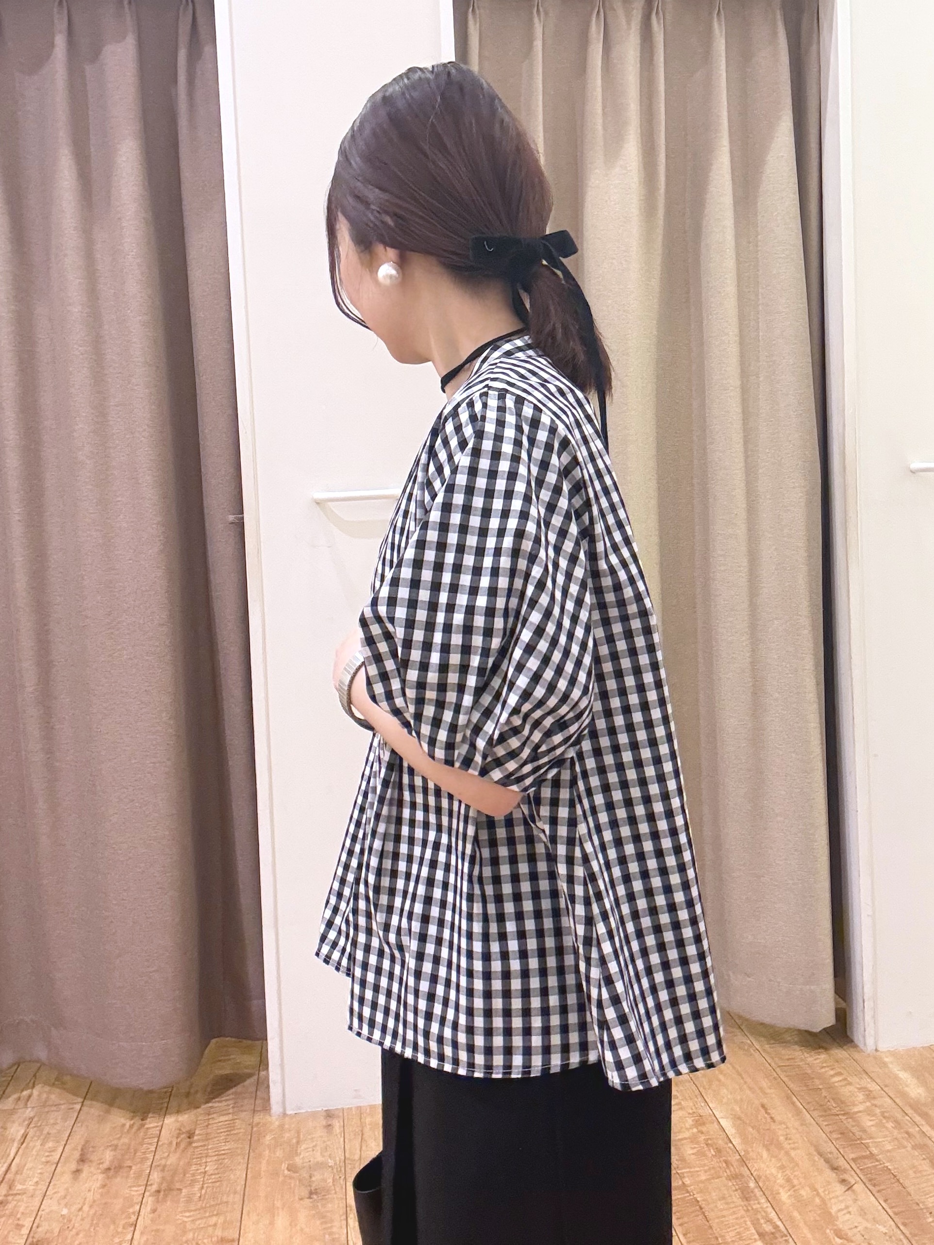 TAKIさんの「SHOO･LA･RUE｜【高レビュー/洗濯後しわになりにくい/インせず着られる】自然に体型カバー 麻調ペプラムブラウス」を使ったコーディネート