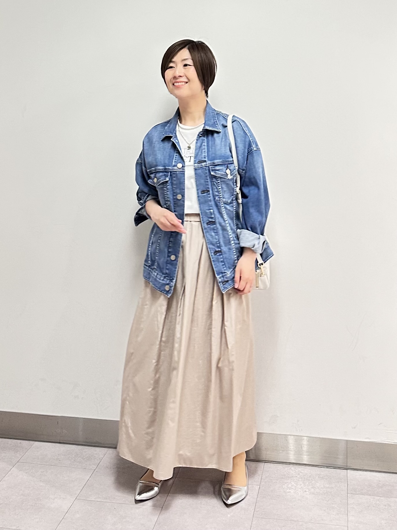 みなこさんの「UNTITLED｜【古畑星夏さん着用/ロゴ/プリント】グラフィックTシャツ」を使ったコーディネート