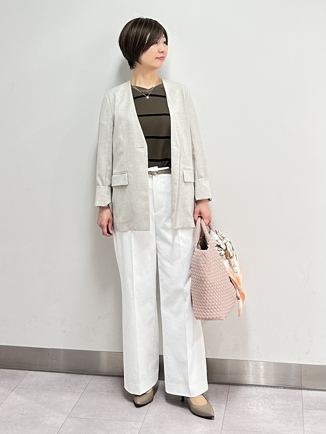 みなこさんの「UNTITLED｜【11色展開/体型カバー】前後2WAYフレンチスリーブニット」を使ったコーディネート