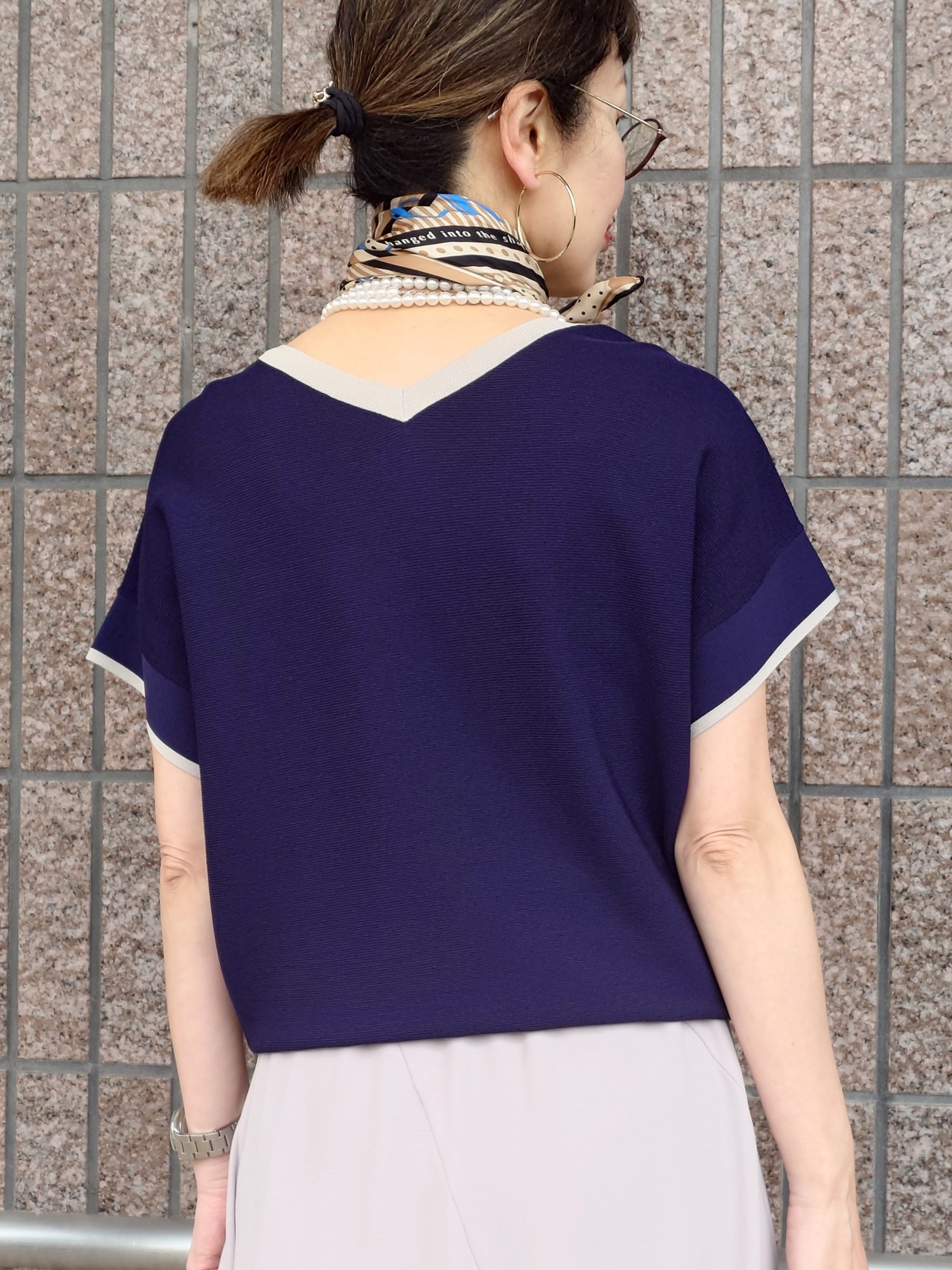MUTSUKOさんの「UNTITLED｜【11色展開/体型カバー】前後2WAYフレンチスリーブニット」を使ったコーディネート