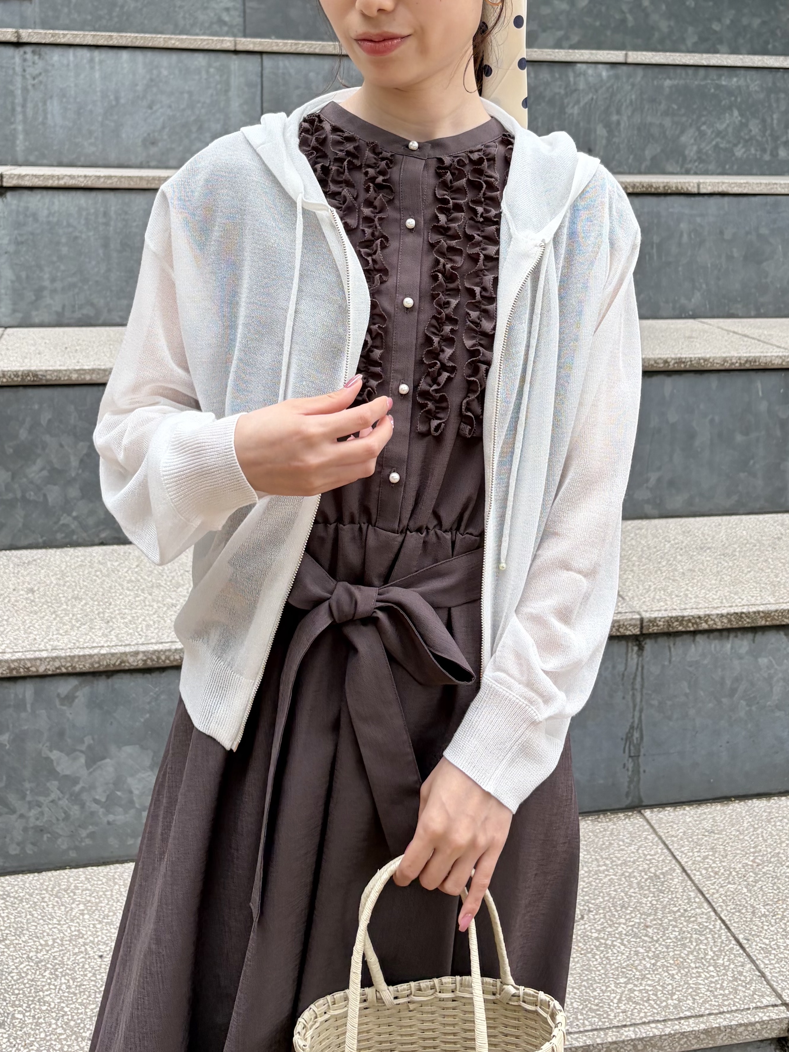 はばさんの「Couture brooch｜【洗える】LEVITAジップアップフーディー」を使ったコーディネート