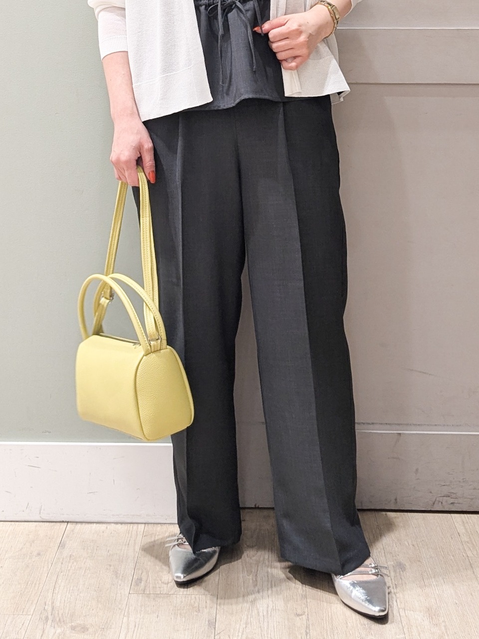 kuwawaさんの「grove｜高評価！【接触冷感／UVカットetc】ベーシックショートカーディガン」を使ったコーディネート