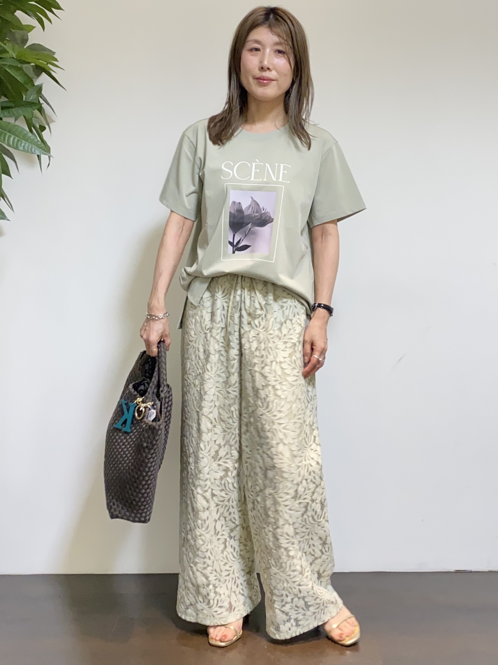 tomoさんの「UNTITLED｜【さらりと快適/セットアップ可/UV/接触冷感】スラブカラーレスジャケット」を使ったコーディネート