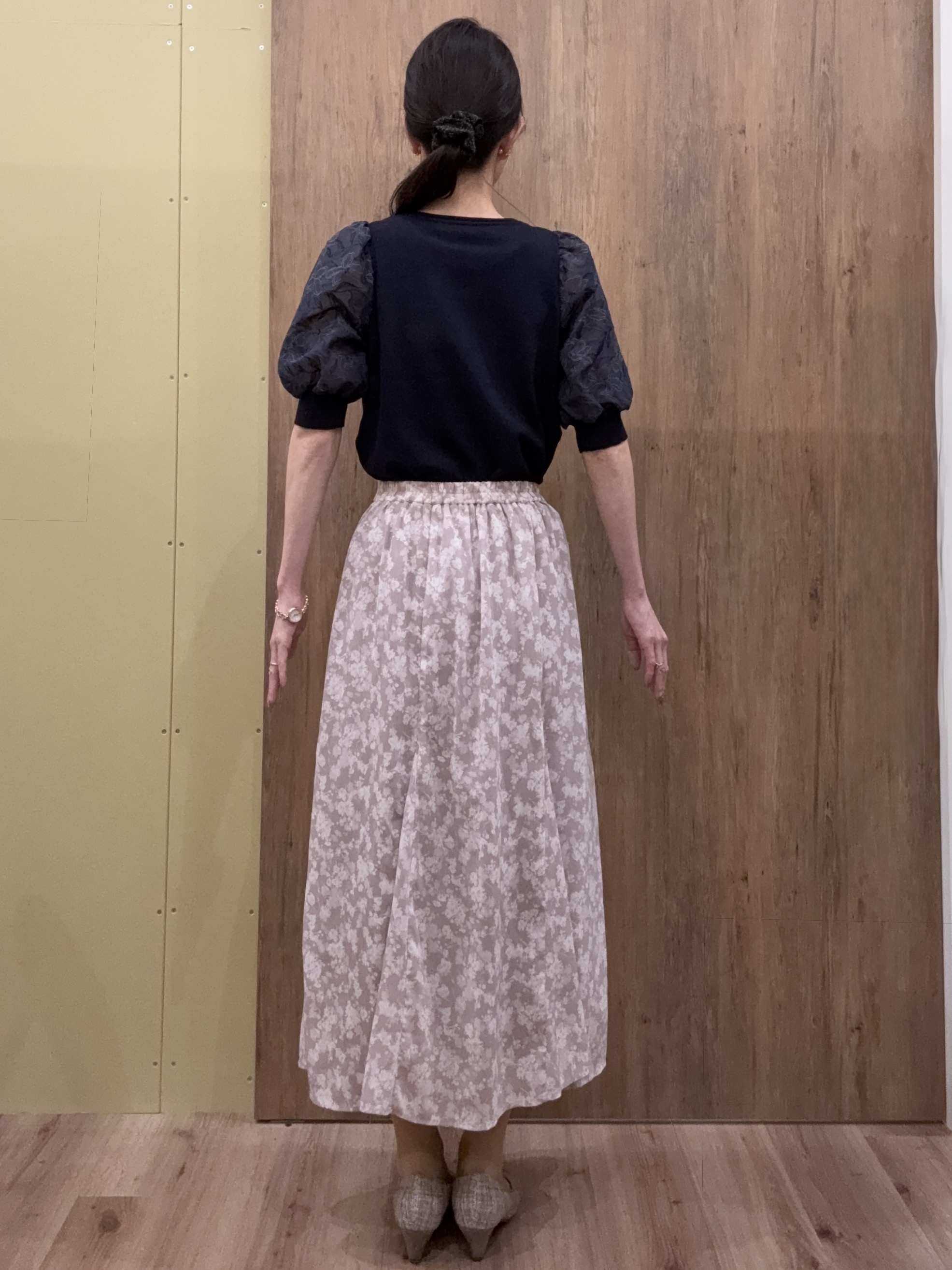 Ayakoさんの「grove｜一枚で着映える大人の袖コンシャスニット」を使ったコーディネート