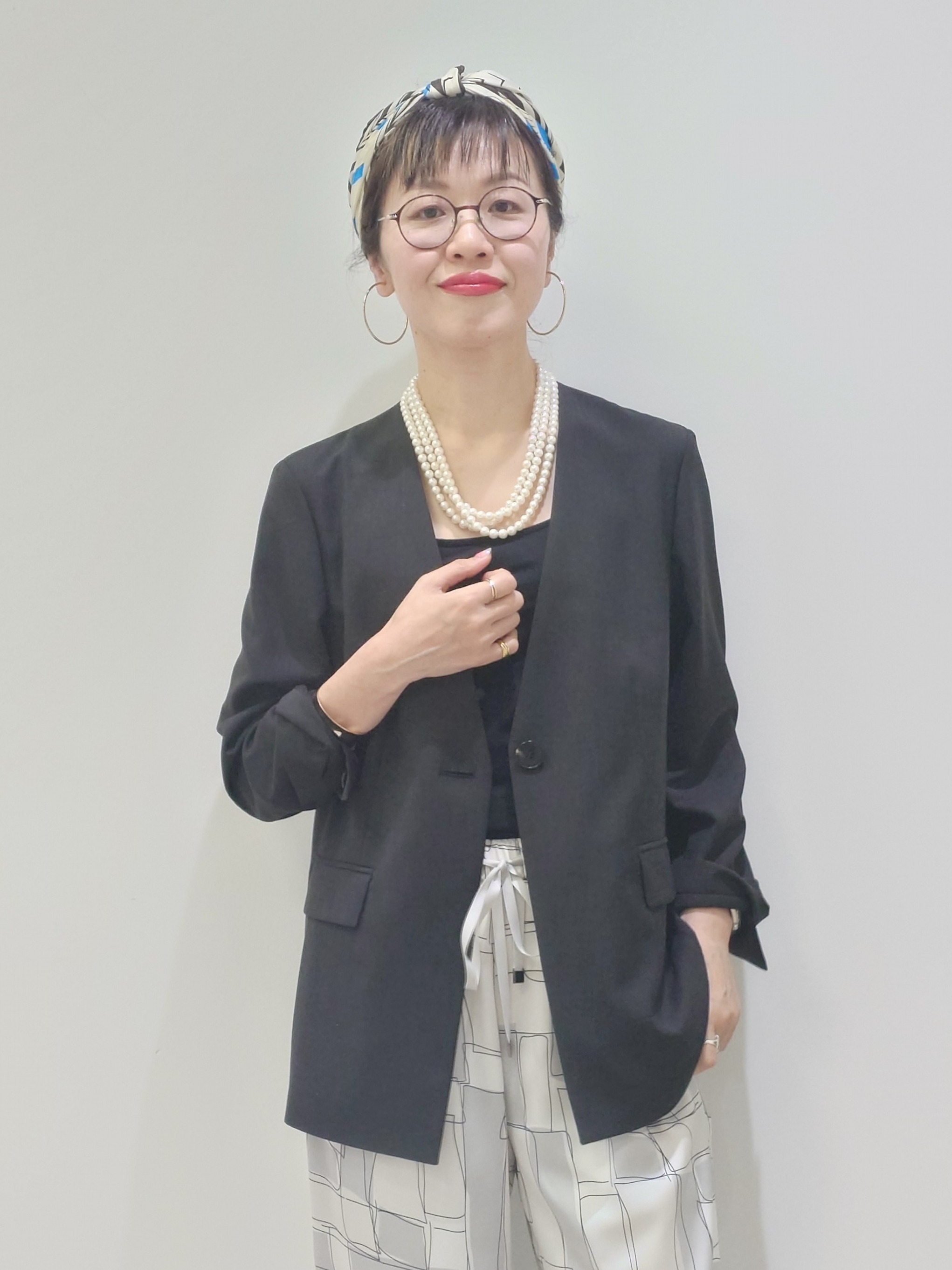 MUTSUKOさんの「UNTITLED｜【さらりと快適/セットアップ可/UV/接触冷感】スラブカラーレスジャケット」を使ったコーディネート